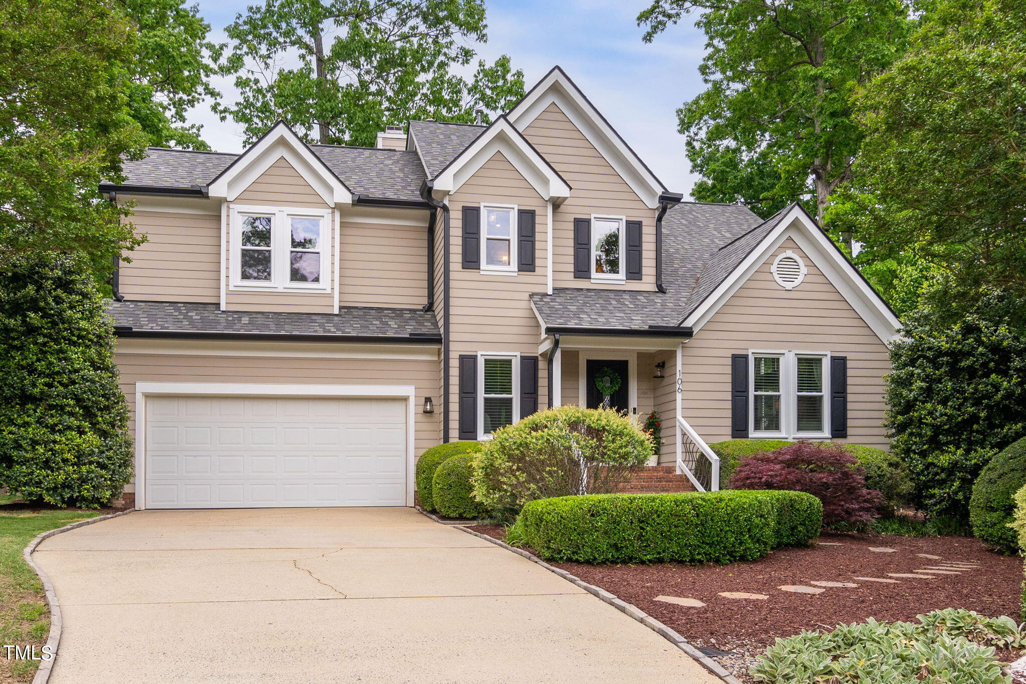 106 Ivy Hollow Court