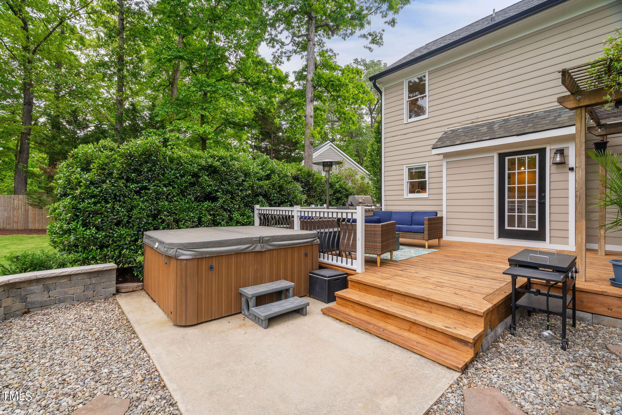 106 Ivy Hollow Court
