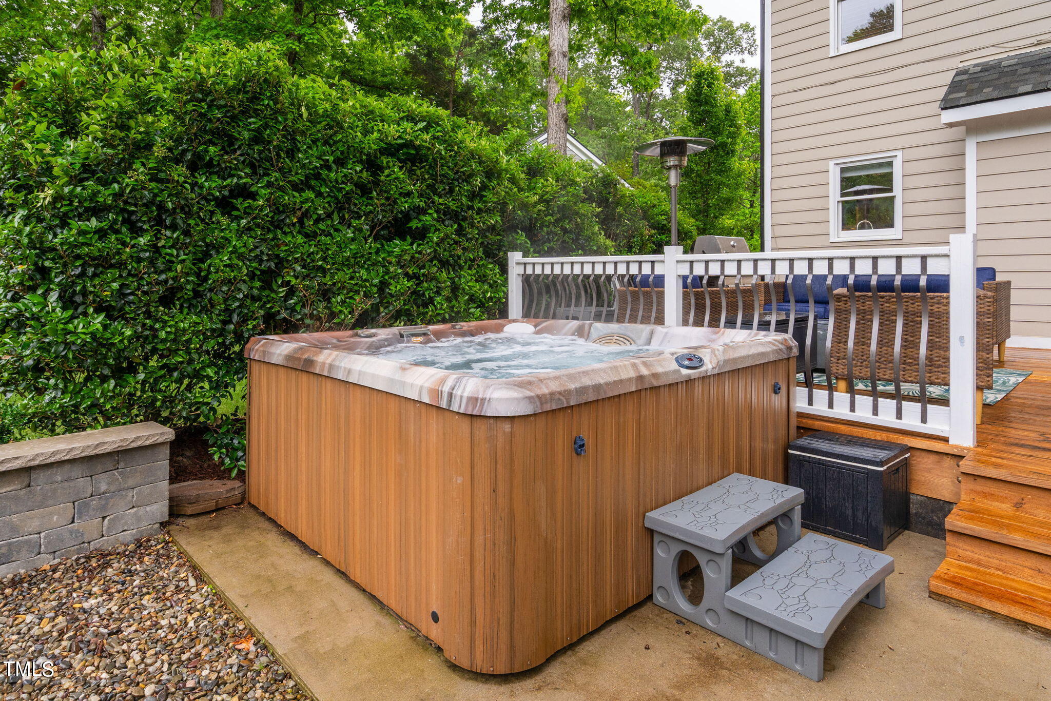 106 Ivy Hollow Court