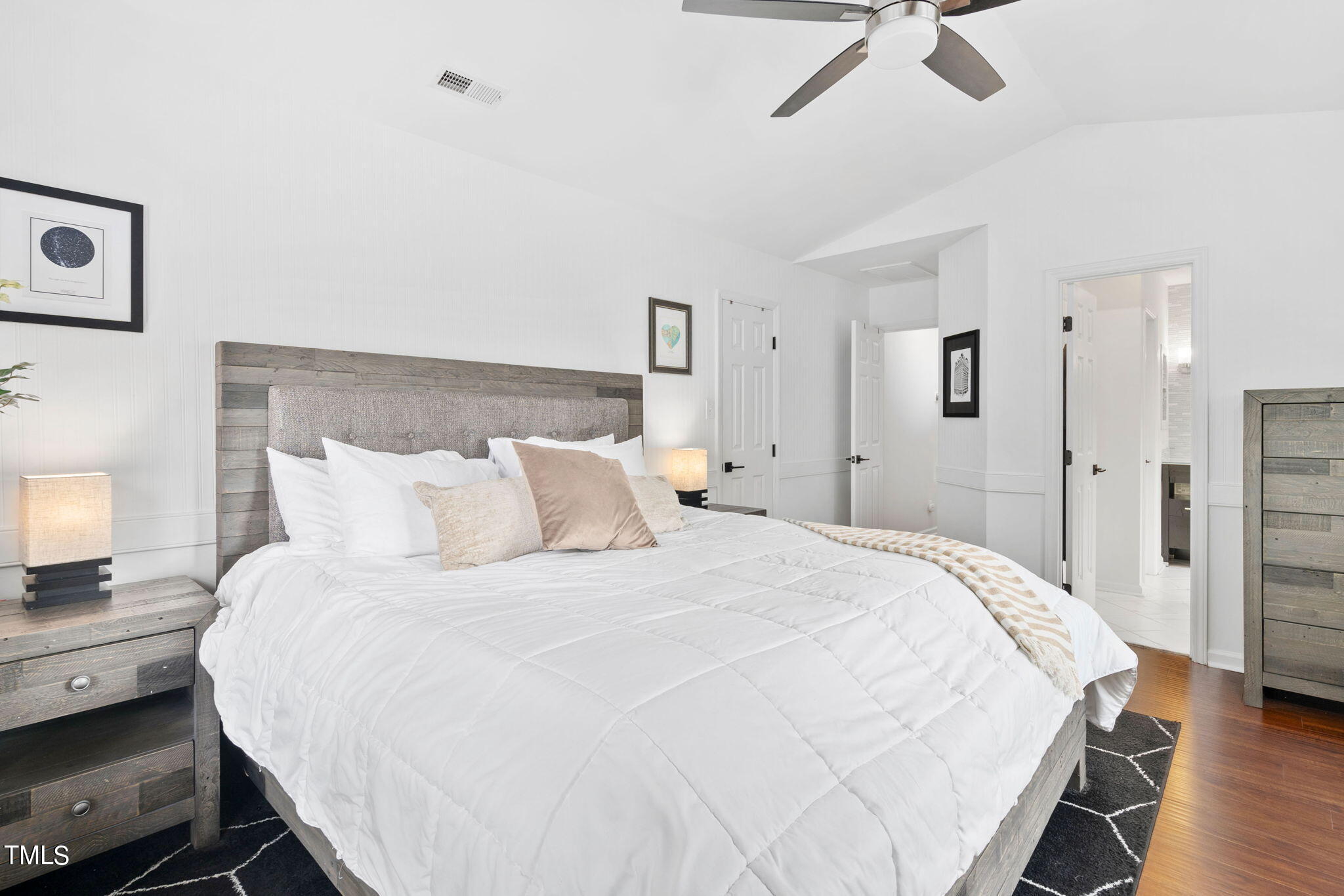 106 Ivy Hollow Court