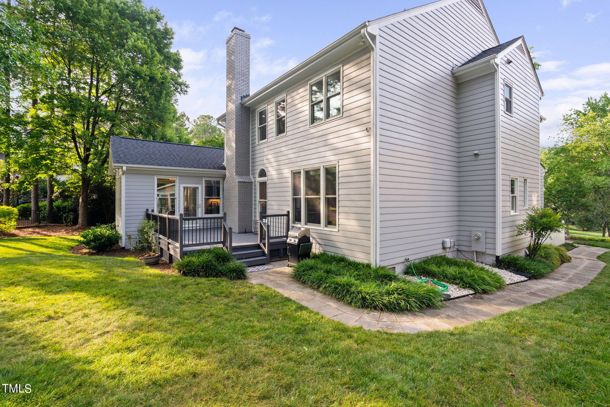 319 Glen Abbey Drive