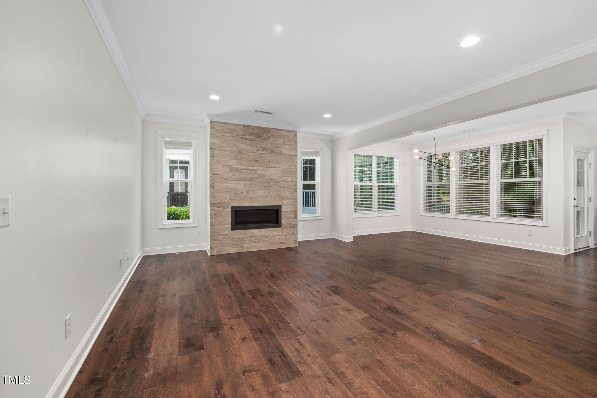 184 Wildfell Trail