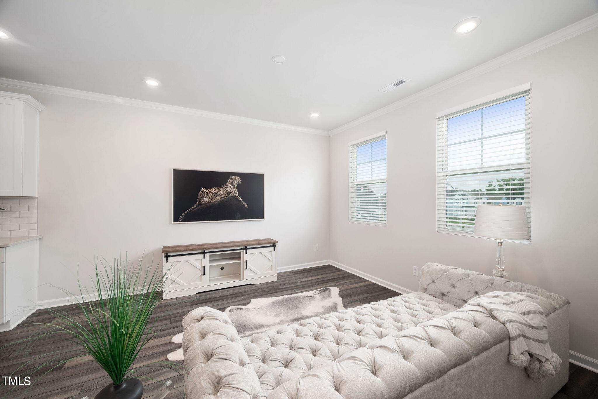 6231 Truxton Lane