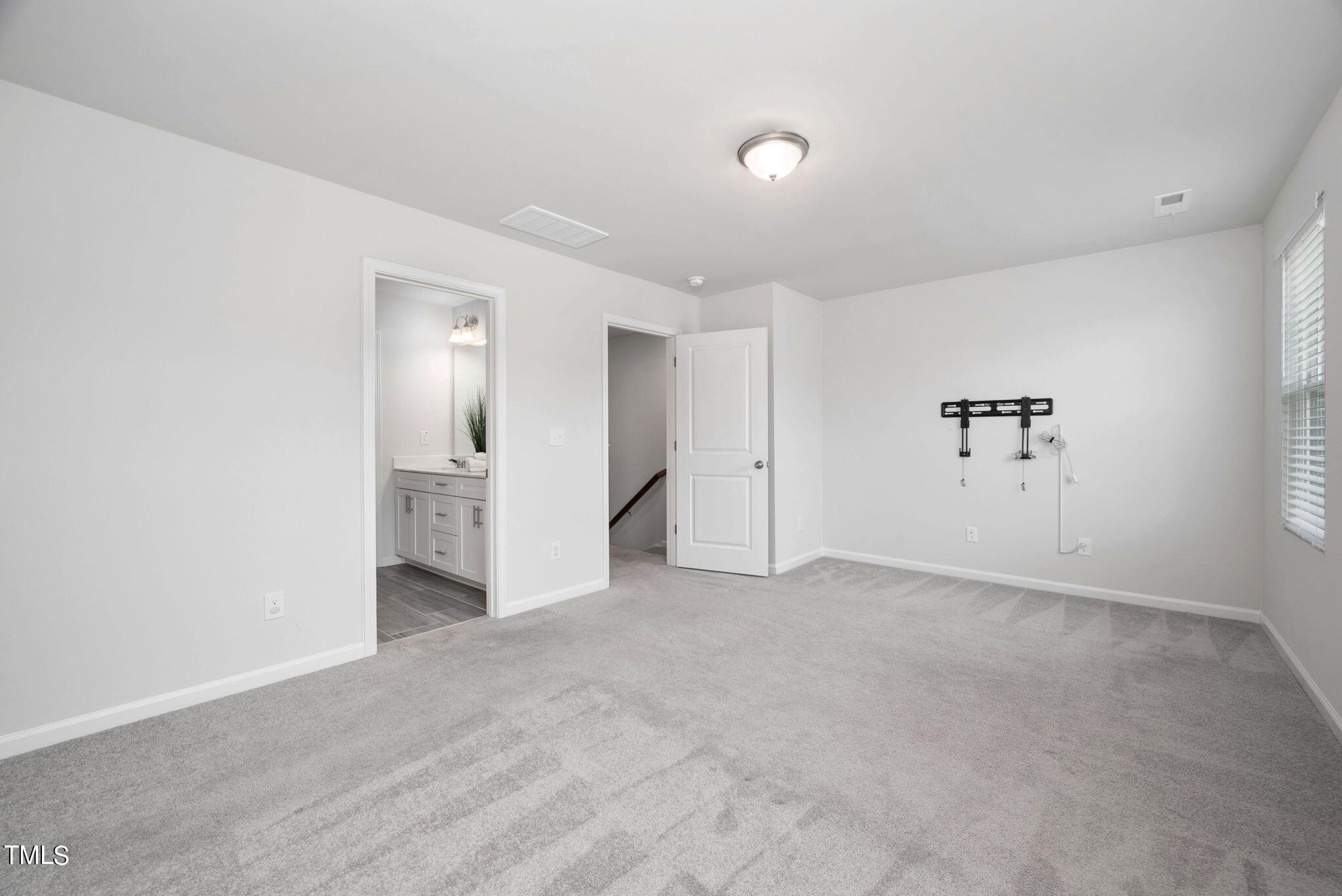 6231 Truxton Lane