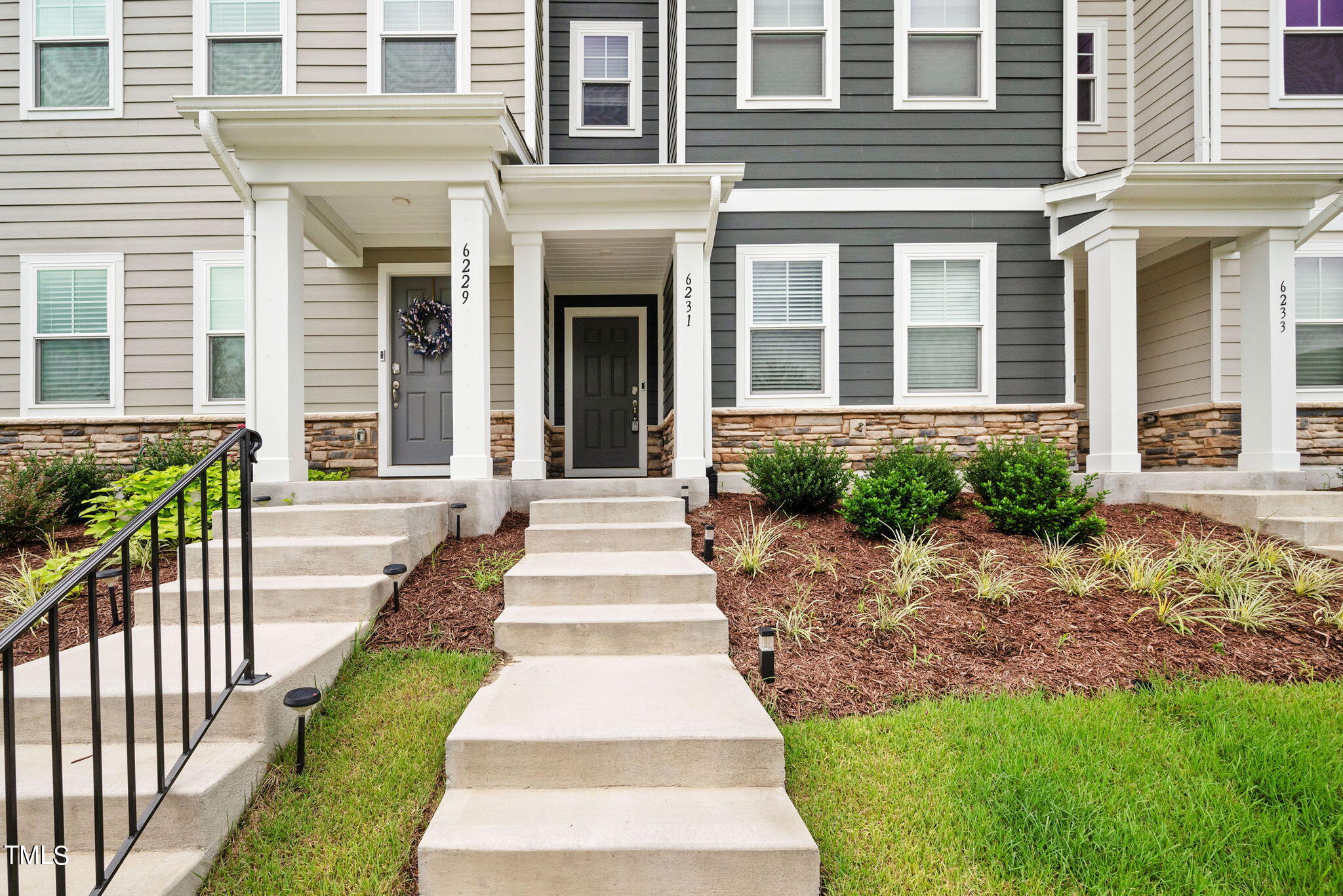 6231 Truxton Lane