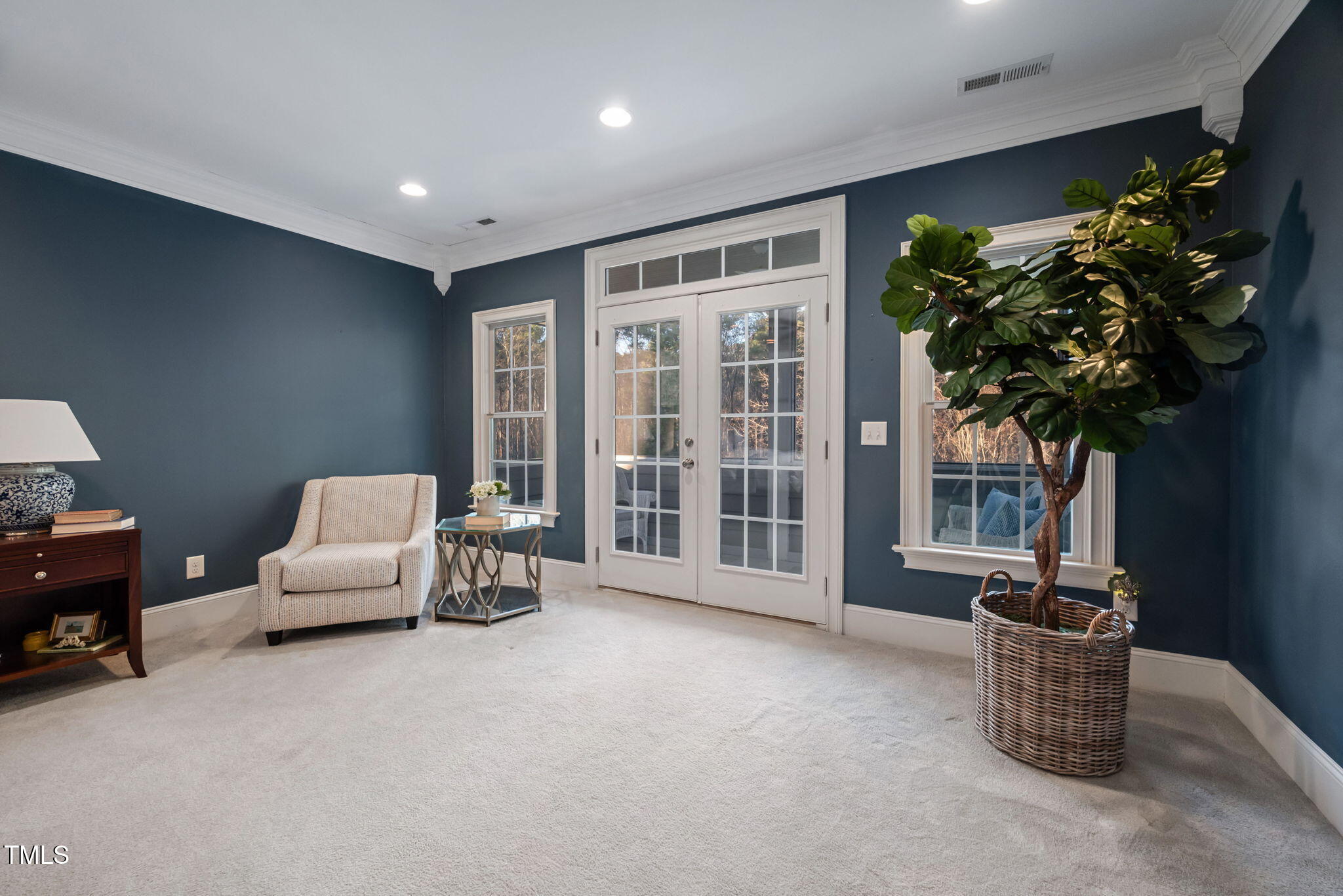 6825 Palaver Lane