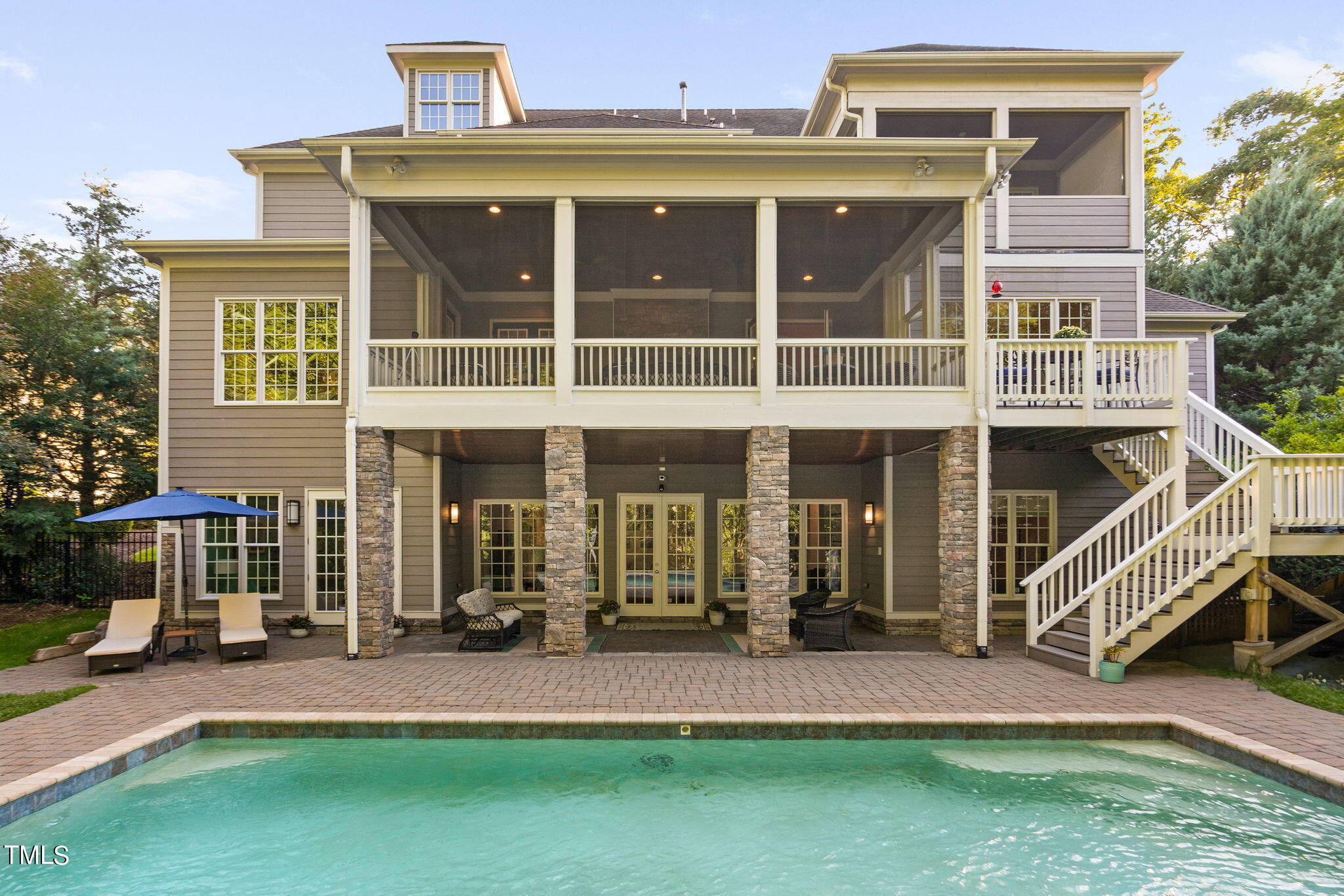 6825 Palaver Lane