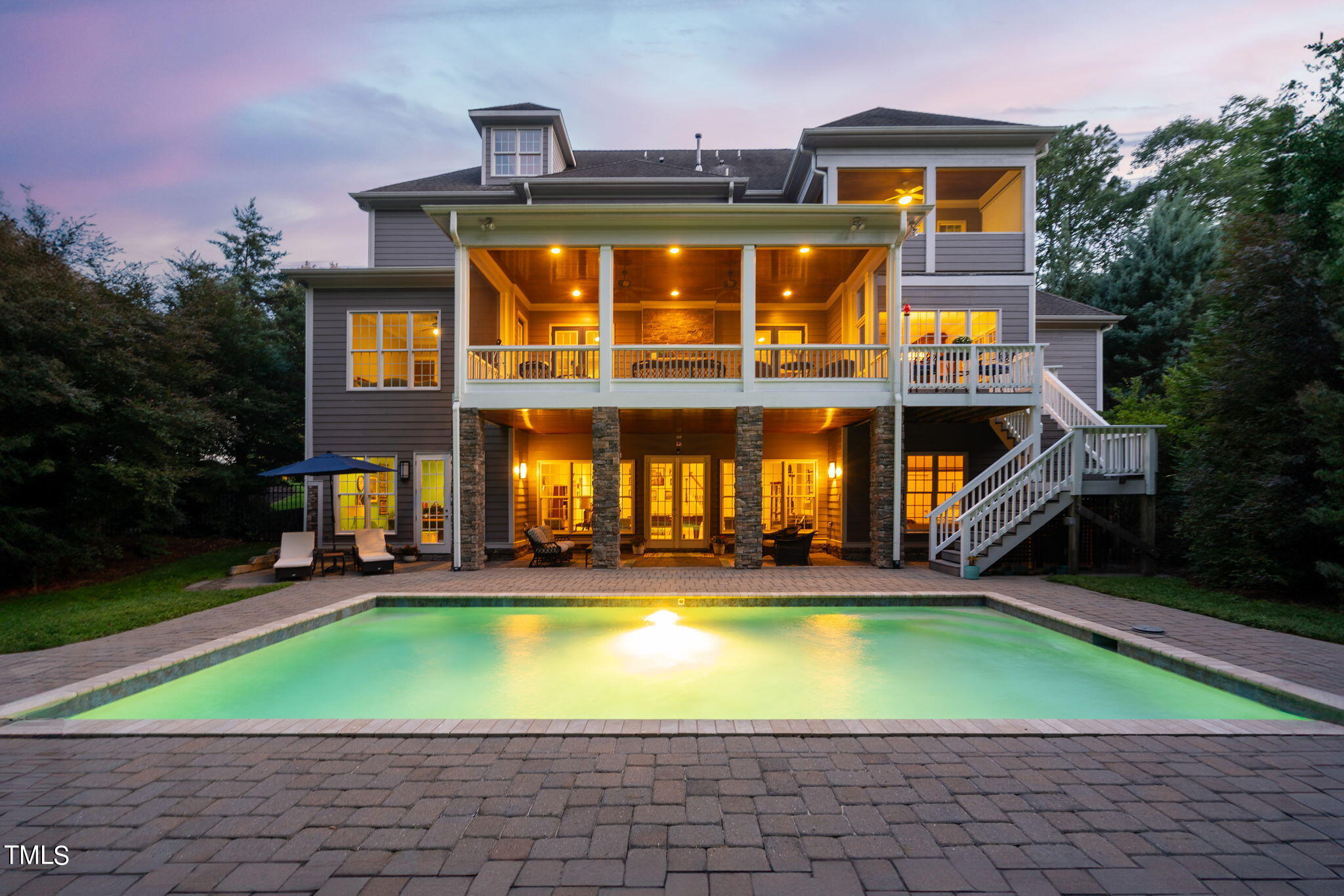 6825 Palaver Lane