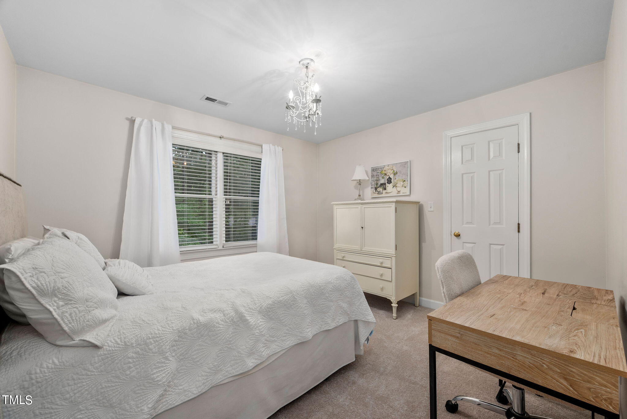 106 Tasman Court