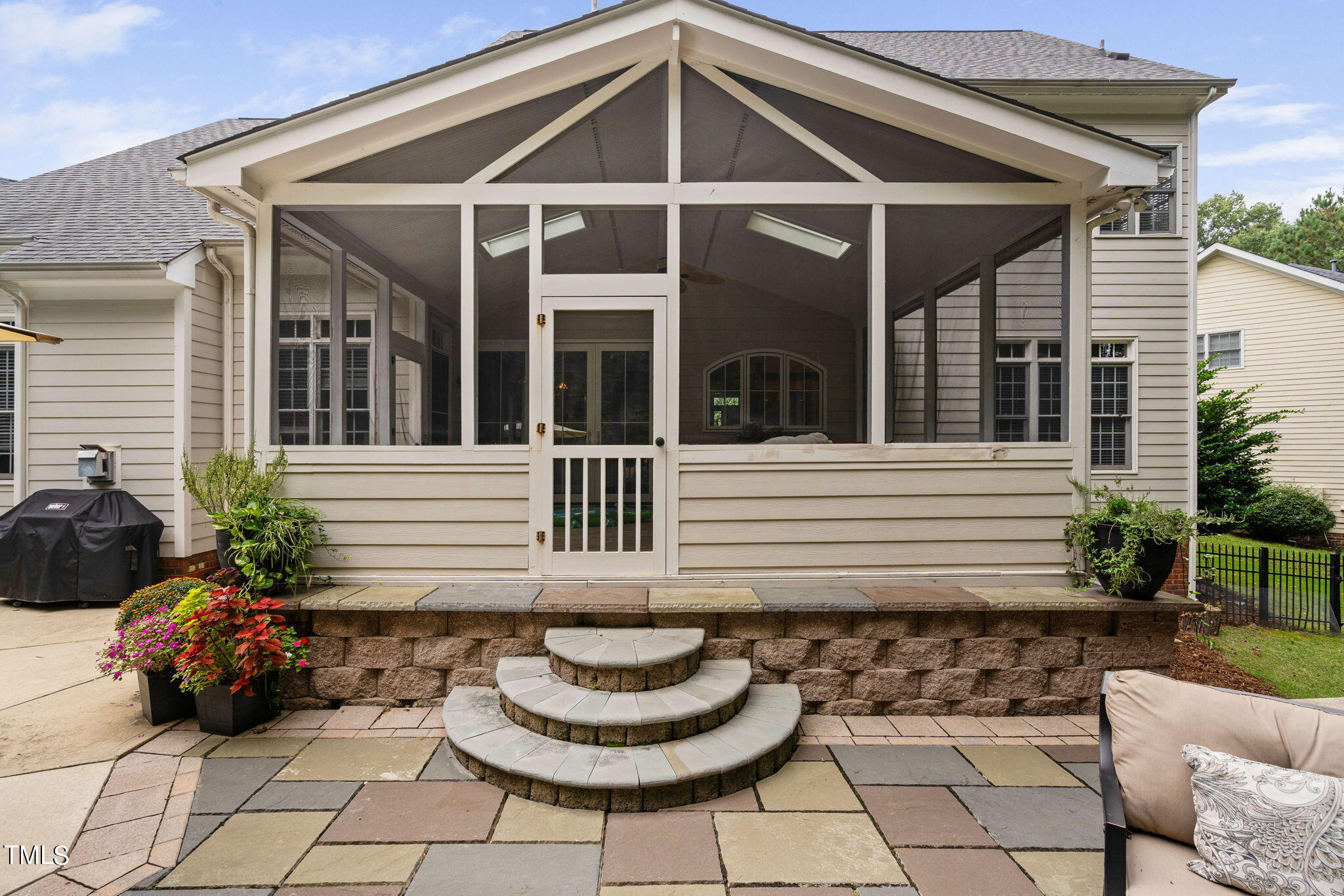 106 Billington Court