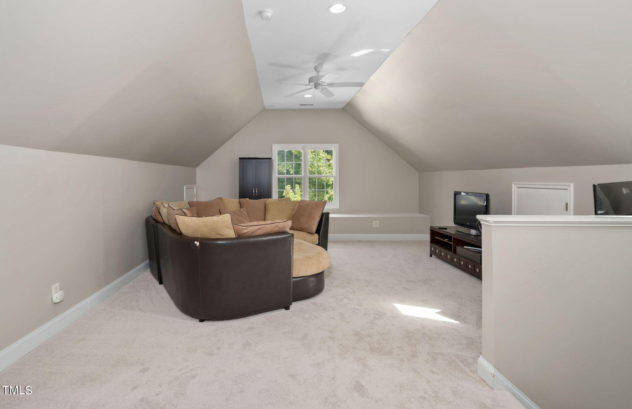 106 Billington Court