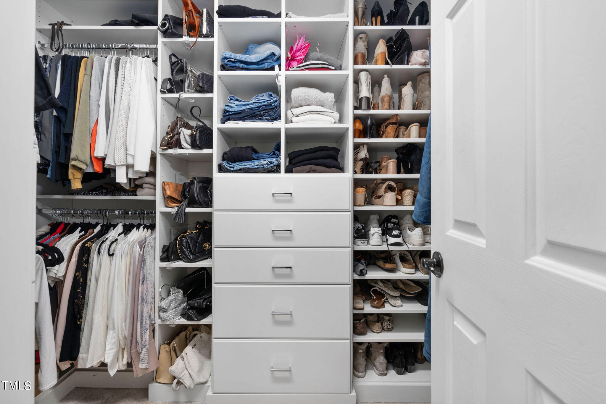 106 Billington Court