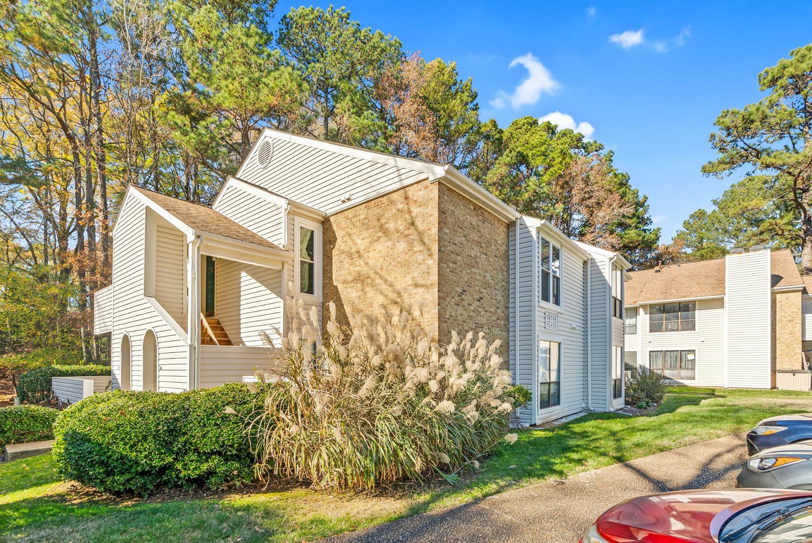 116 Manhattan Court