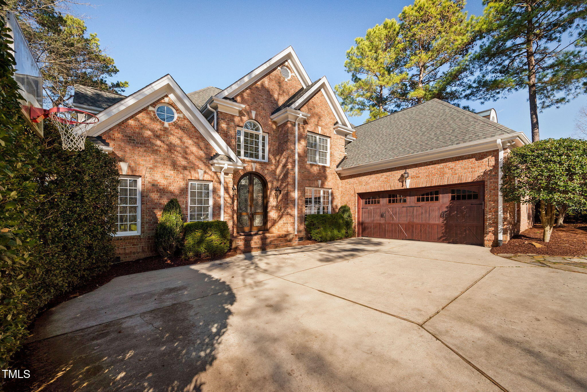315 Hogans Valley Way