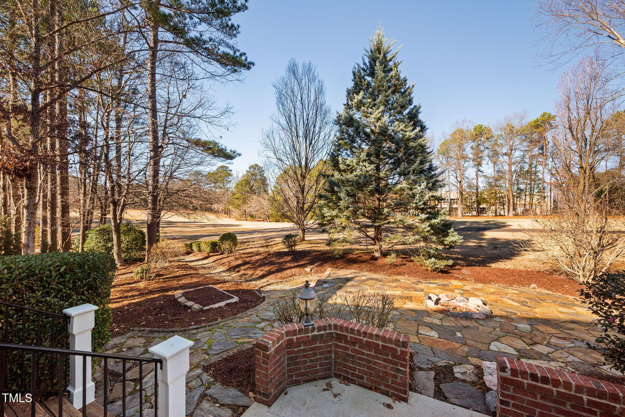 315 Hogans Valley Way