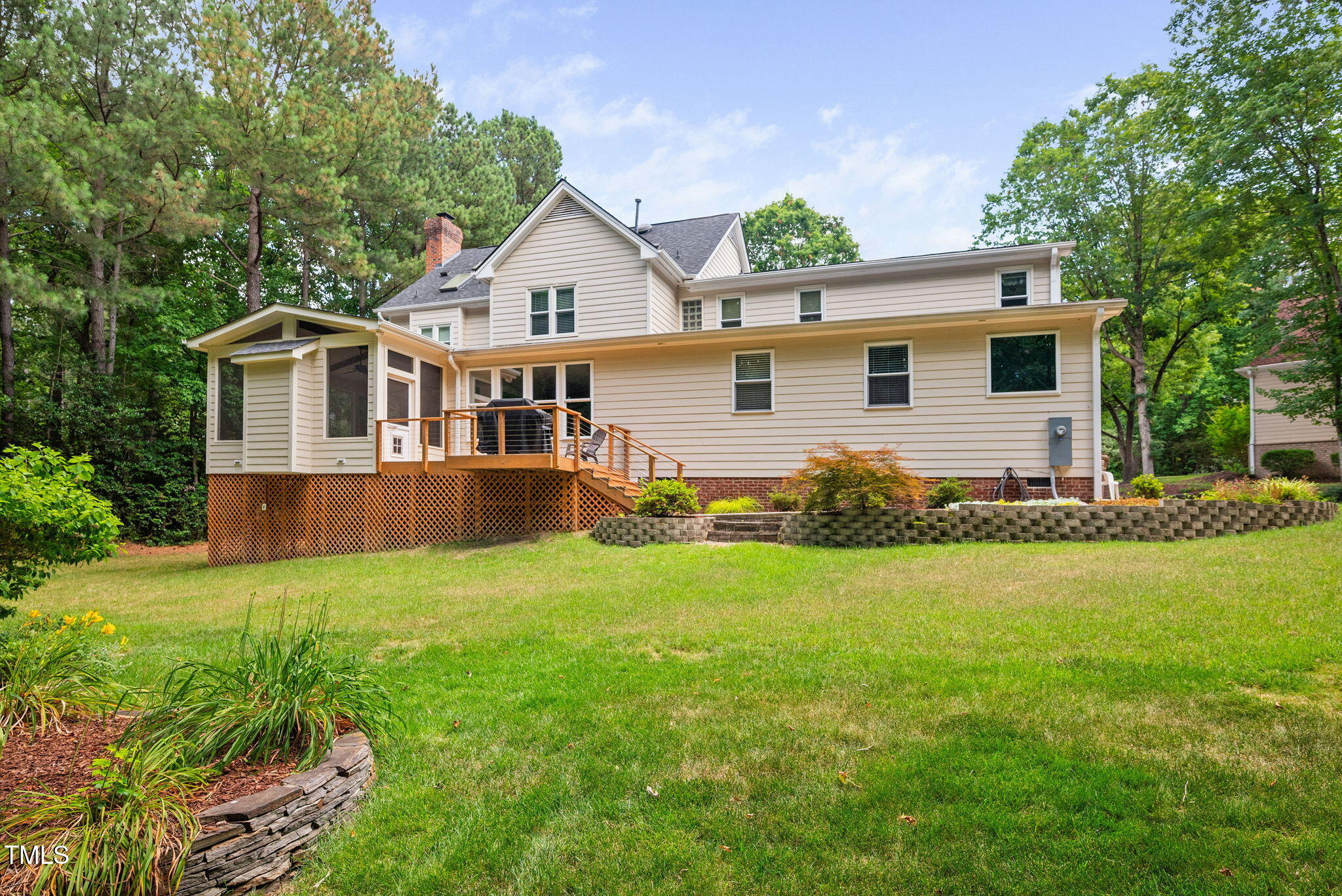 122 Draymore Way