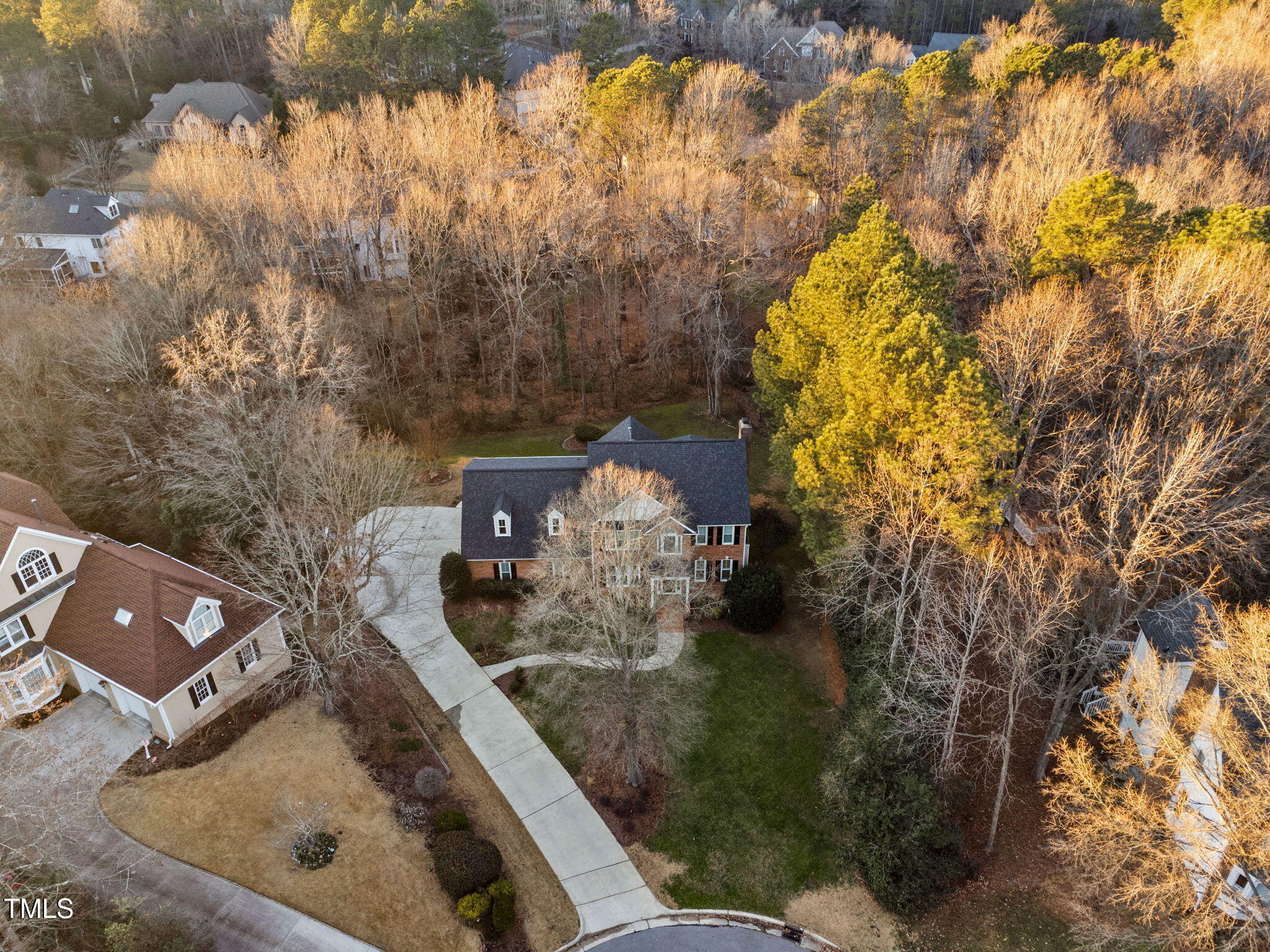 122 Draymore Way