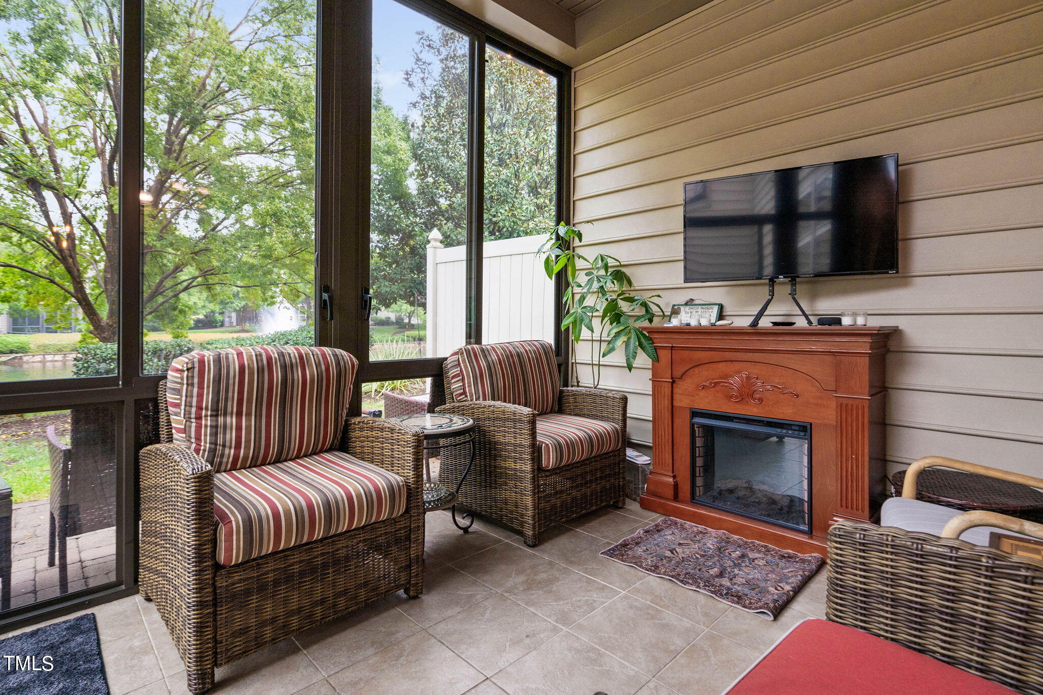 107 Sunstone Drive