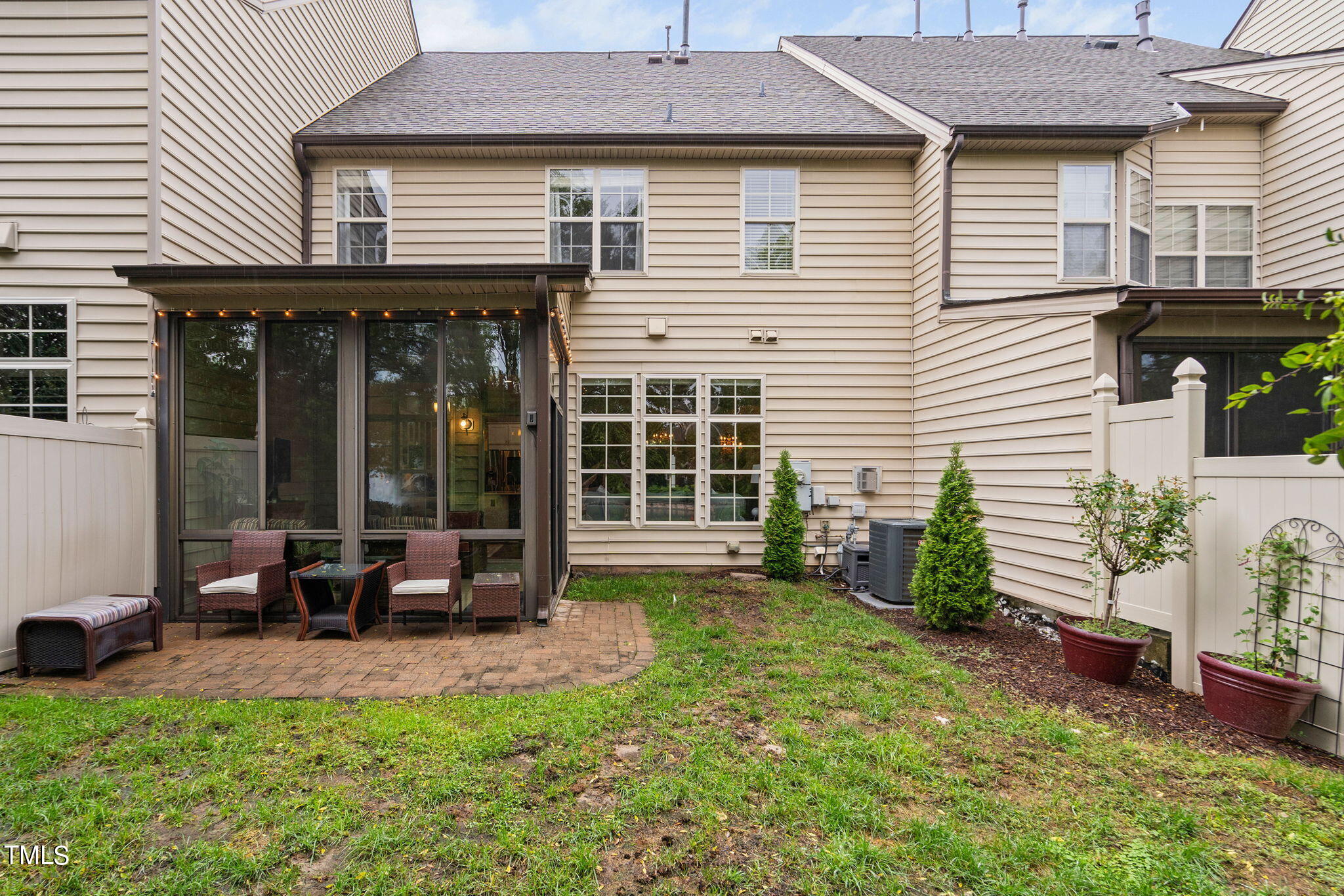 107 Sunstone Drive