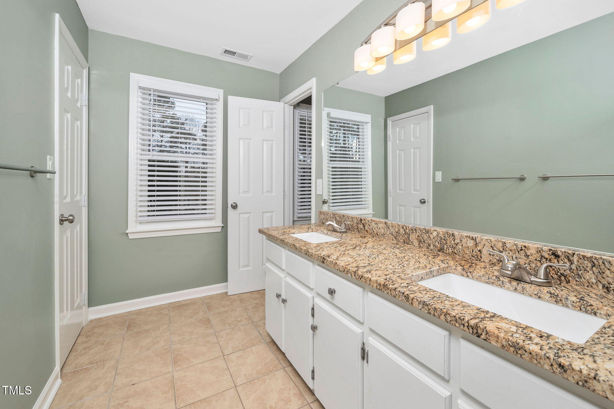 108 Boxford Road