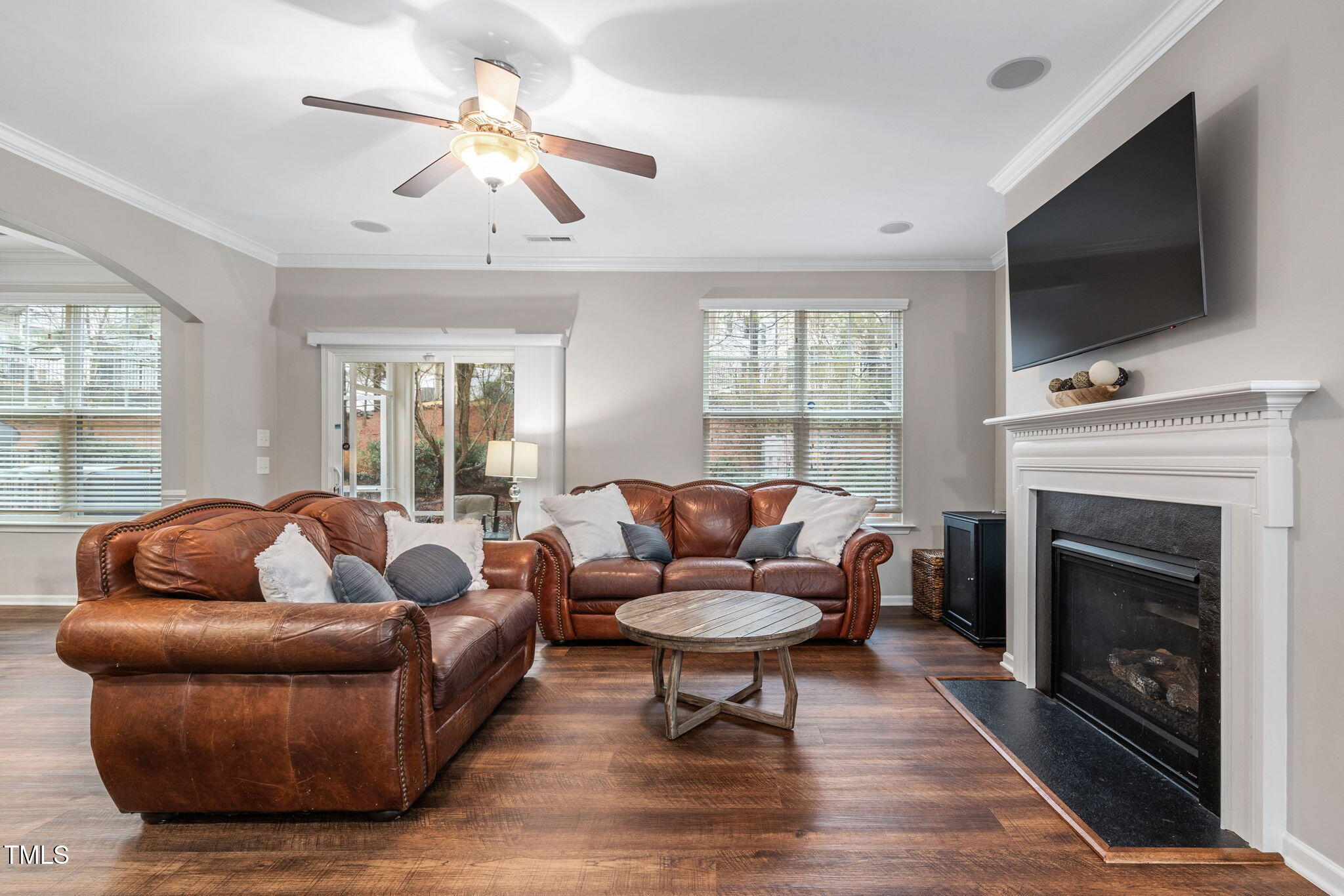 2518 Magnolia Tree Lane