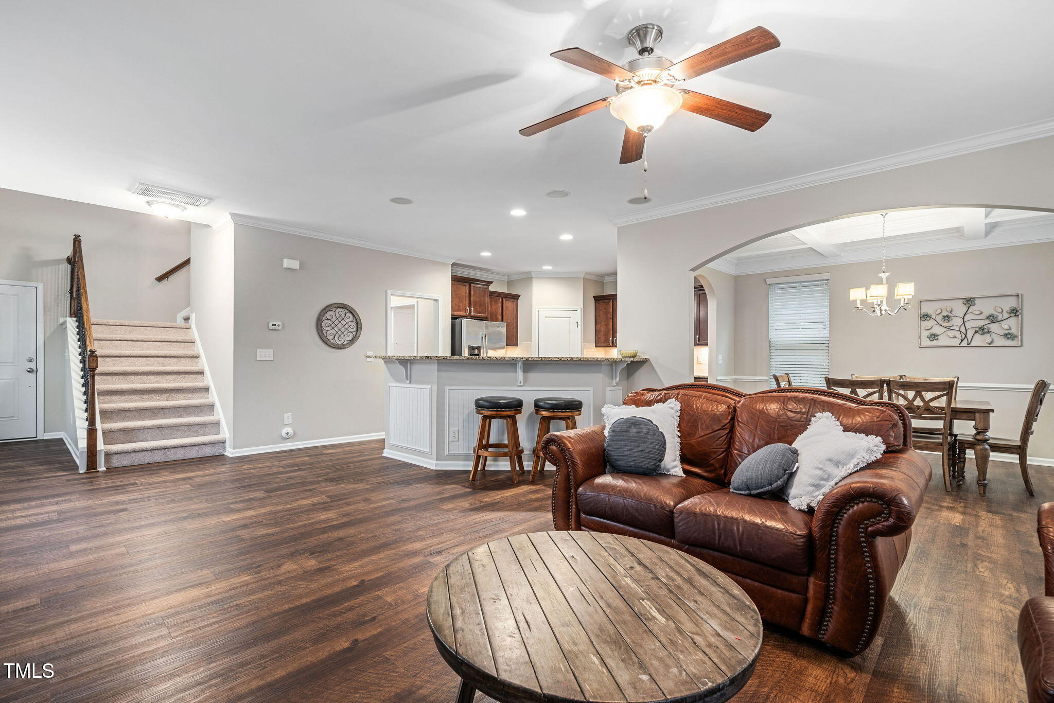 2518 Magnolia Tree Lane