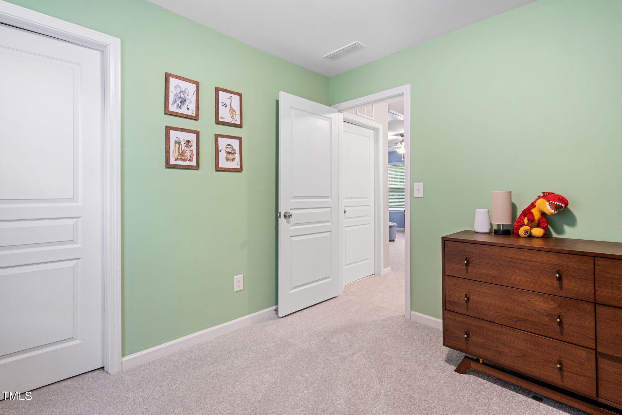 2518 Magnolia Tree Lane