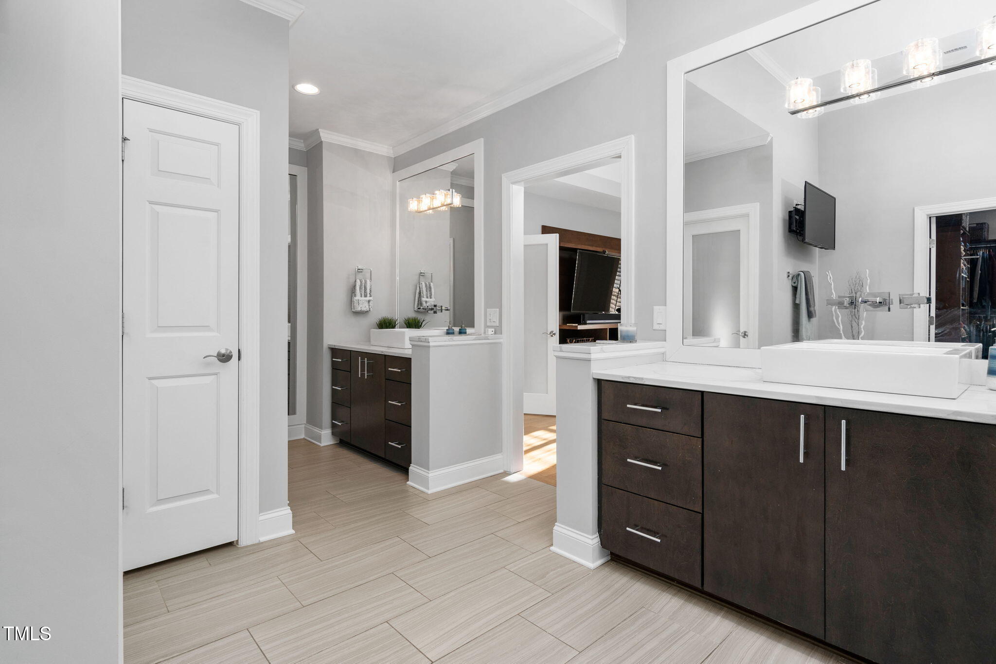 2110 Crigan Bluff Drive