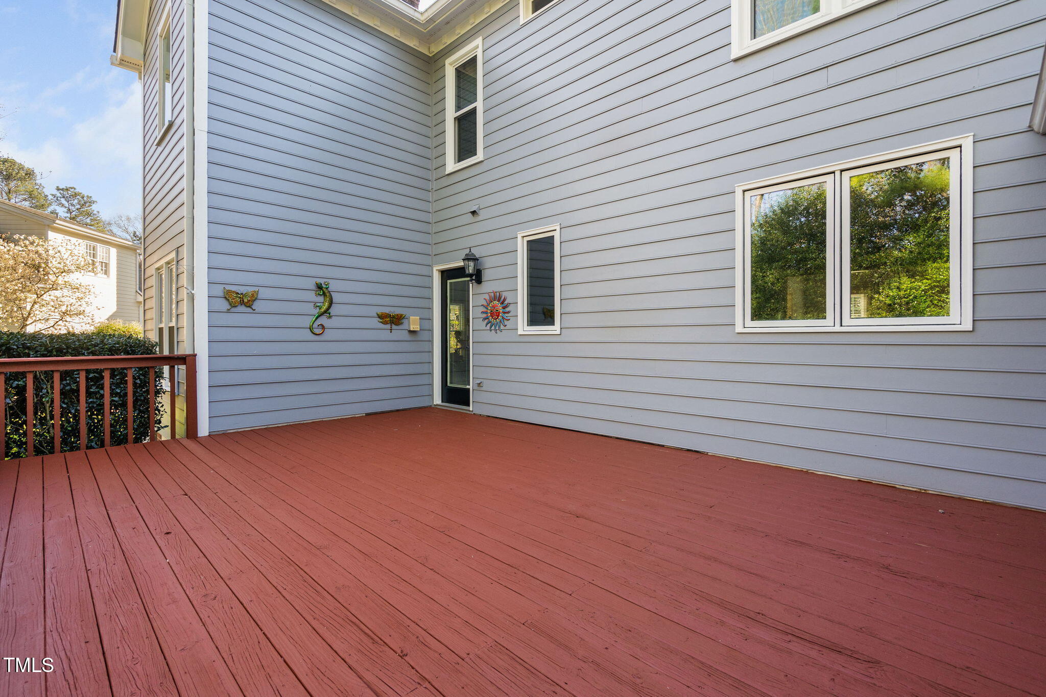 102 Ivywood Lane