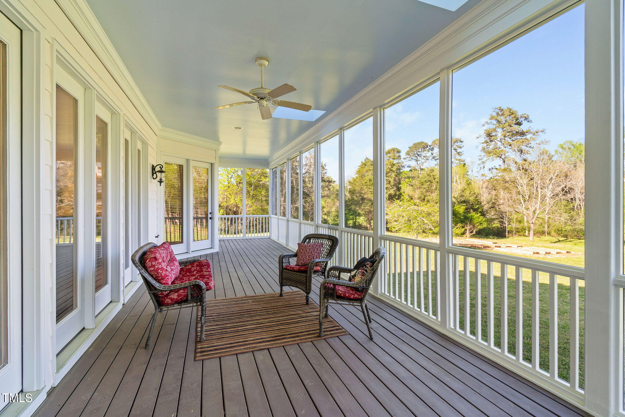 1601 Dairyland Road
