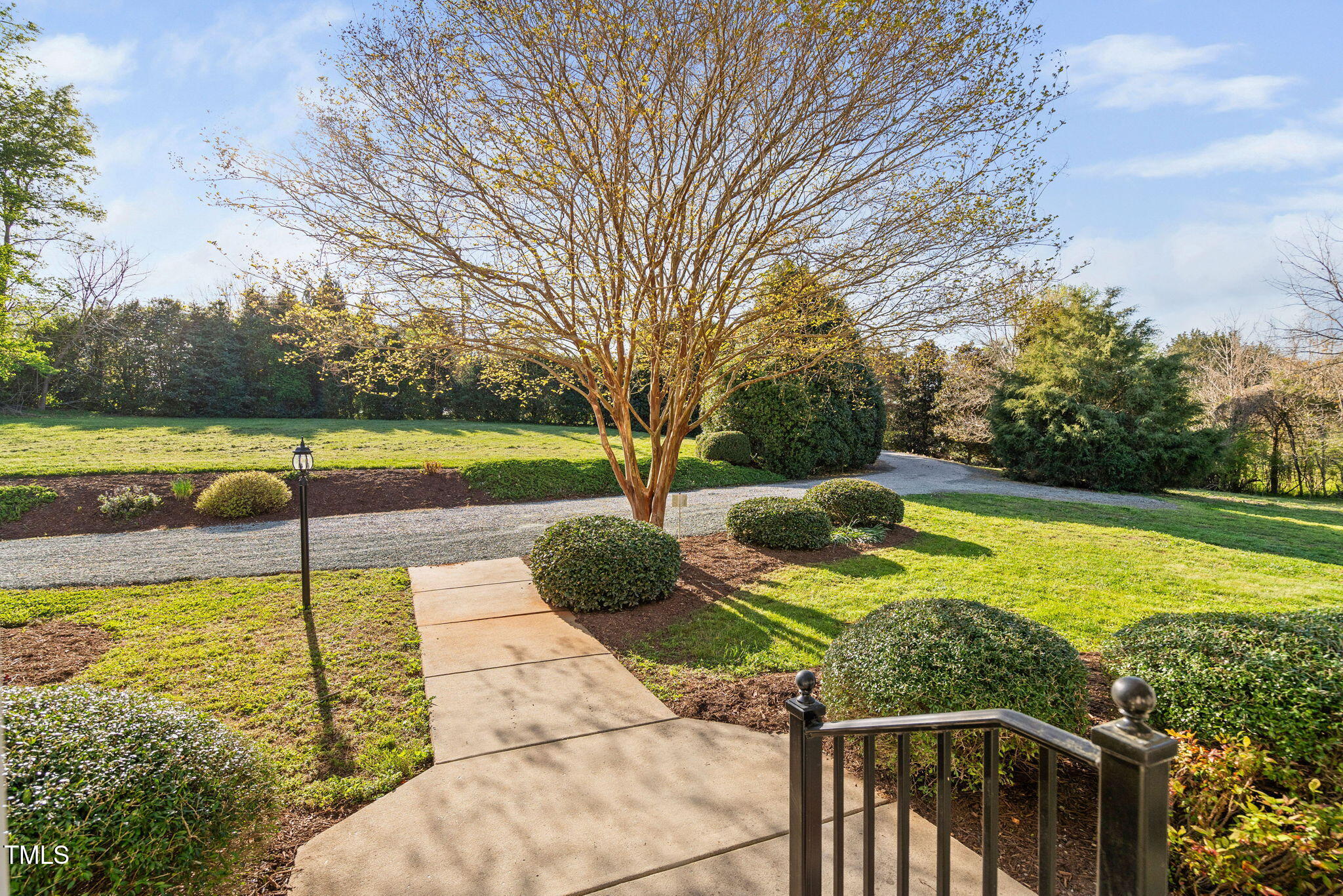 1601 Dairyland Road