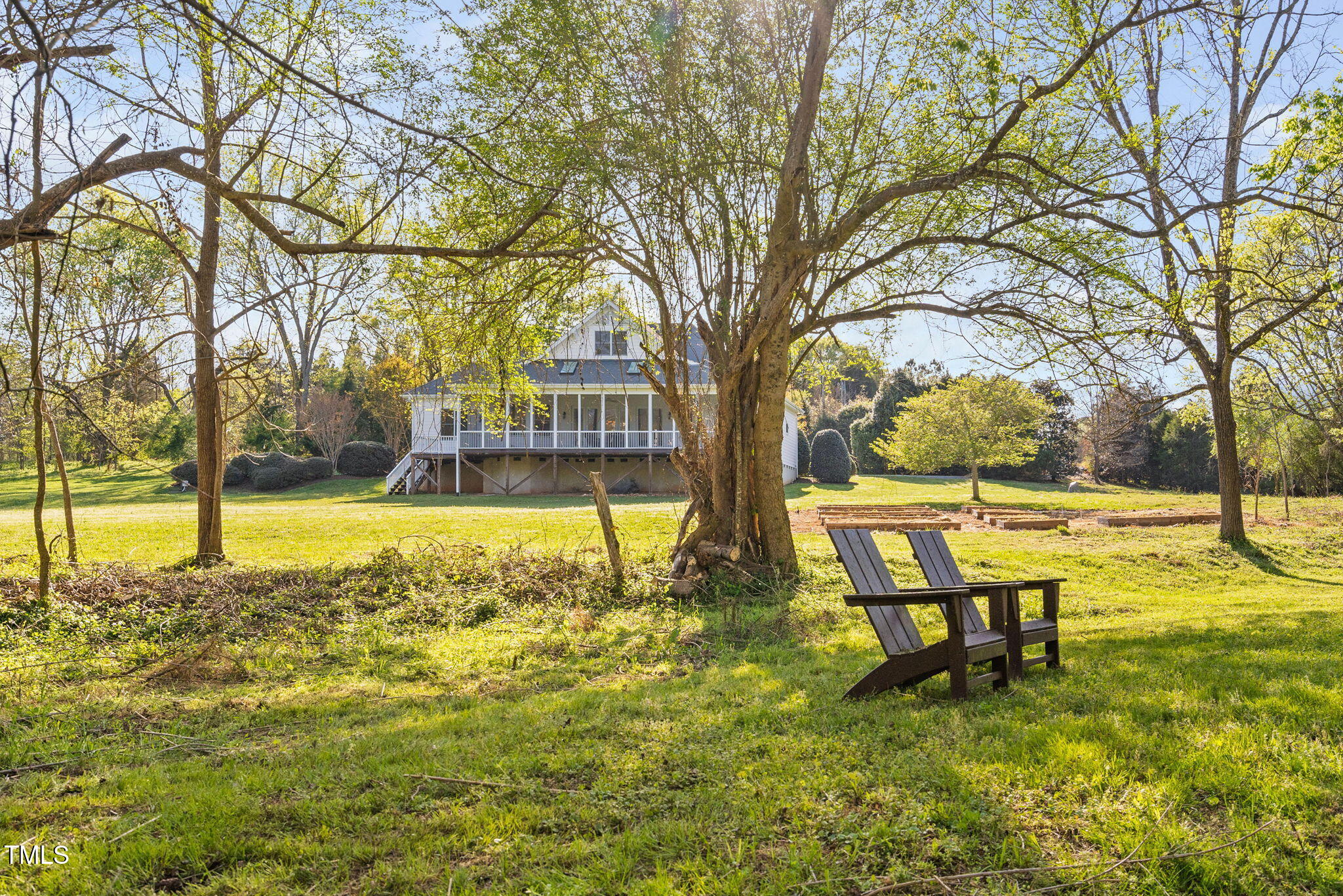 1601 Dairyland Road