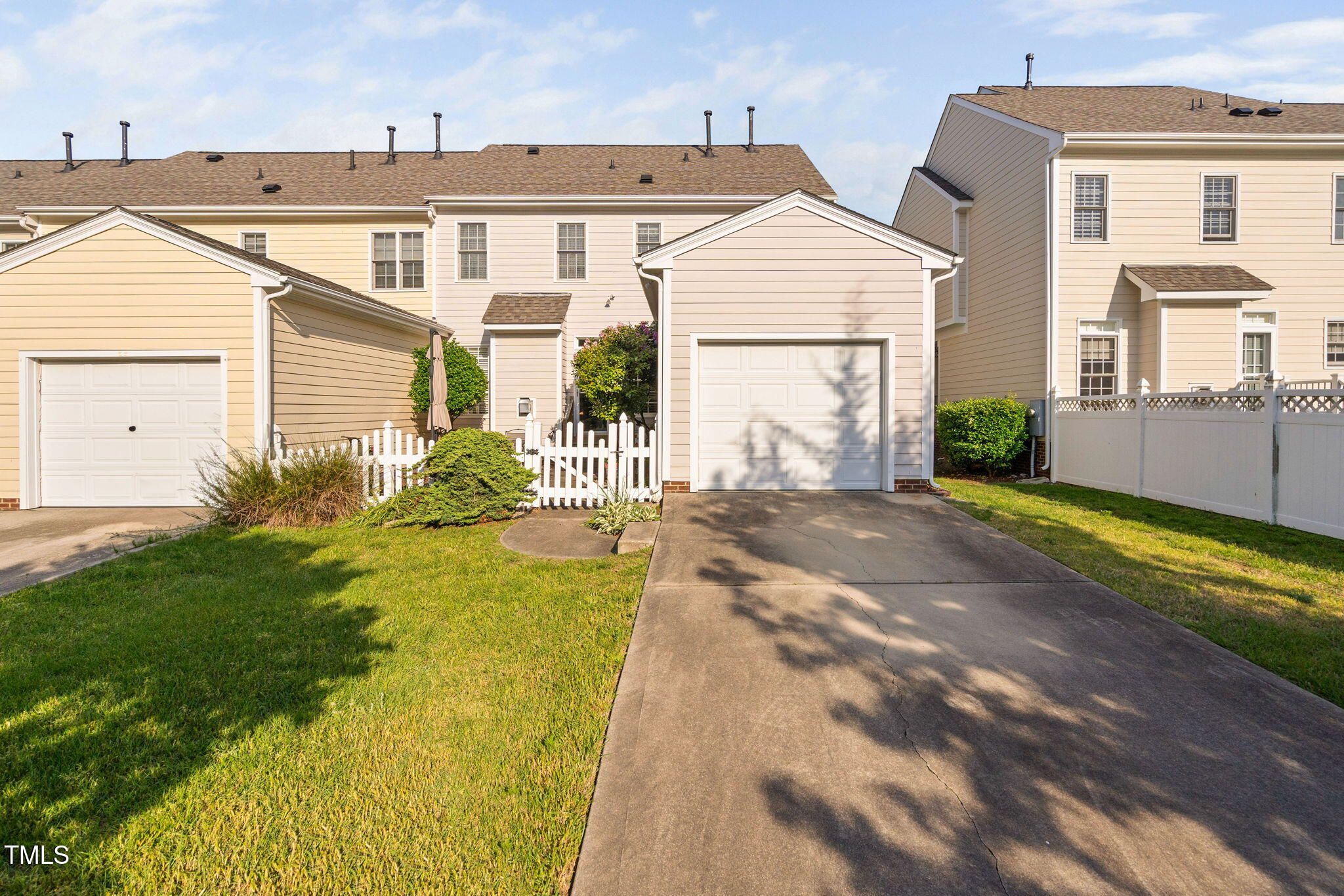 210 Presidents Walk Lane