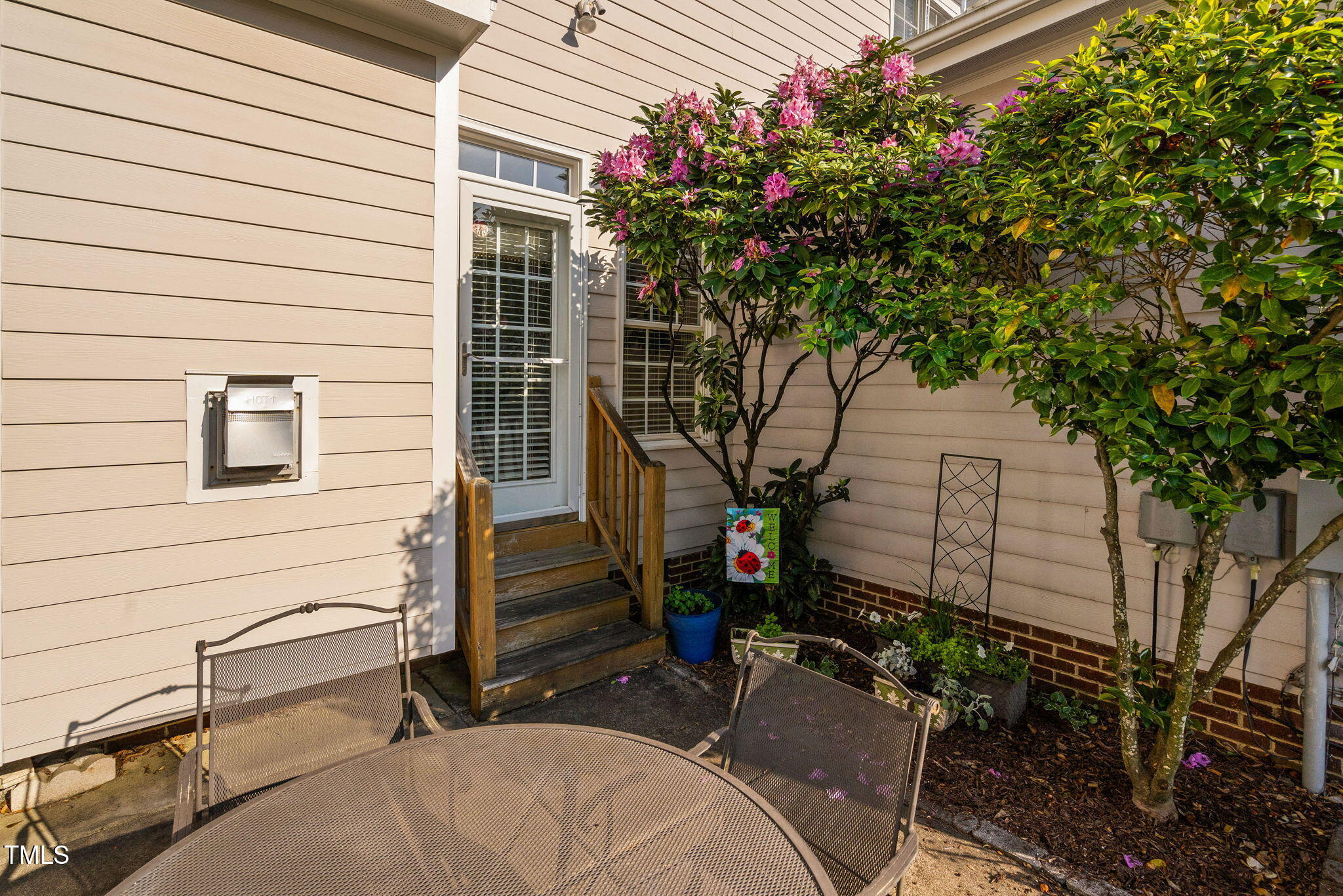 210 Presidents Walk Lane