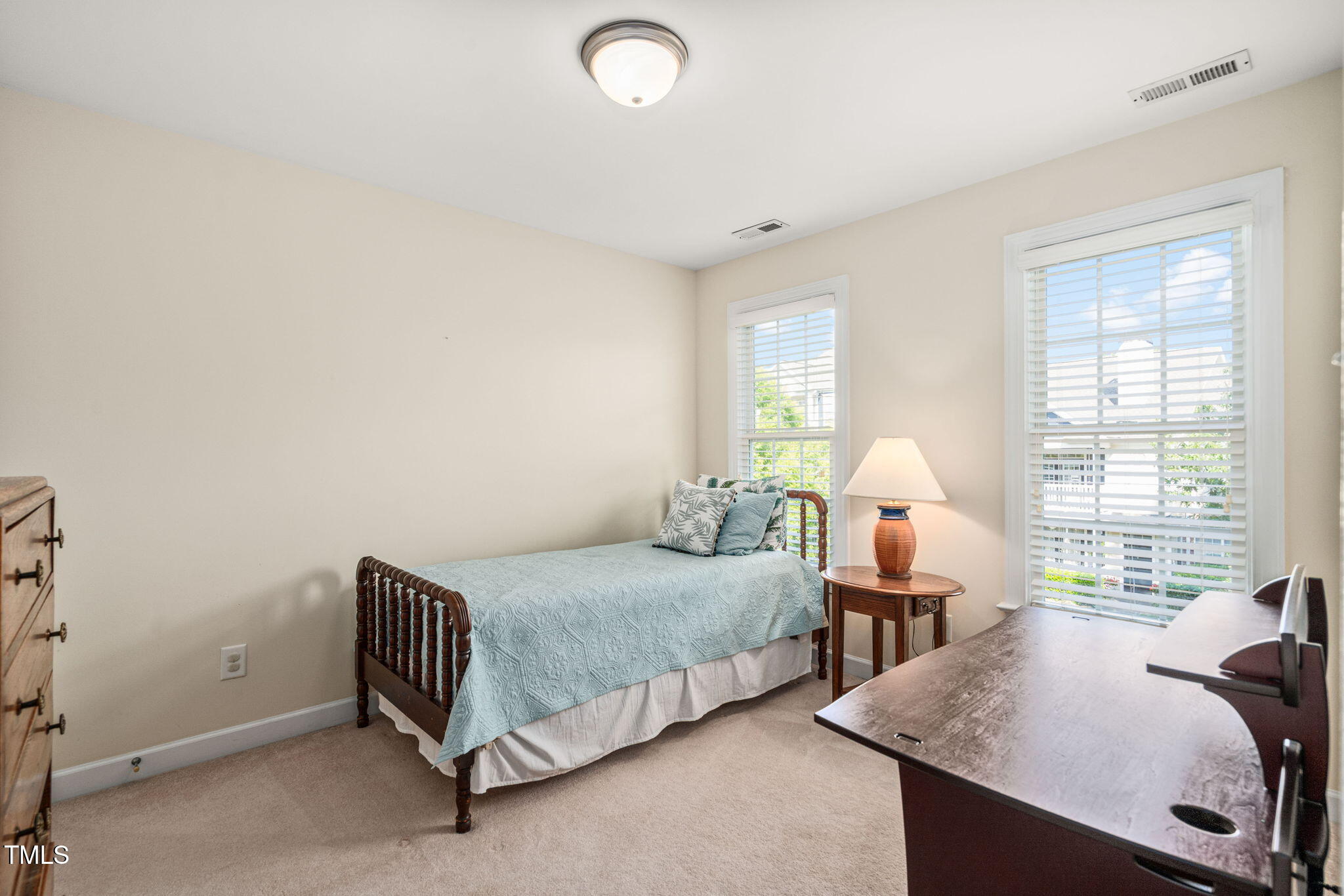 210 Presidents Walk Lane