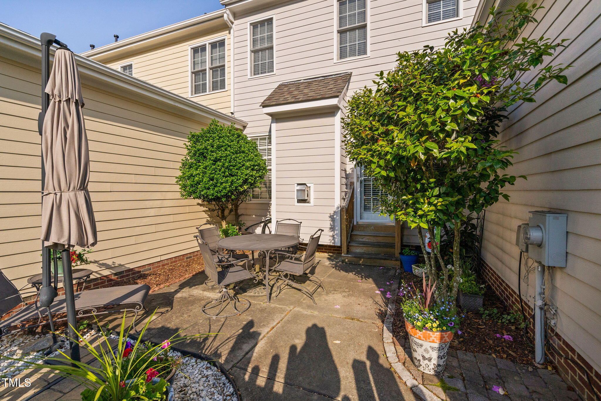 210 Presidents Walk Lane