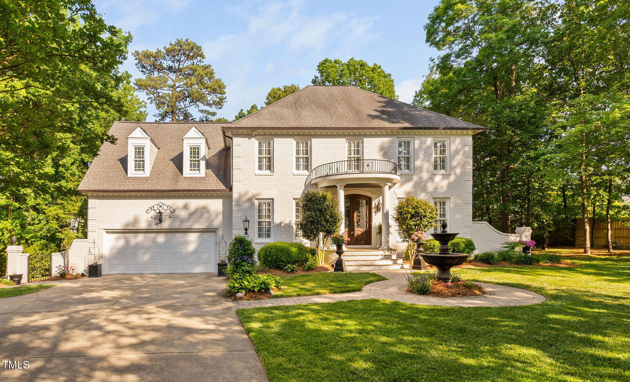 106 Clendenen Court