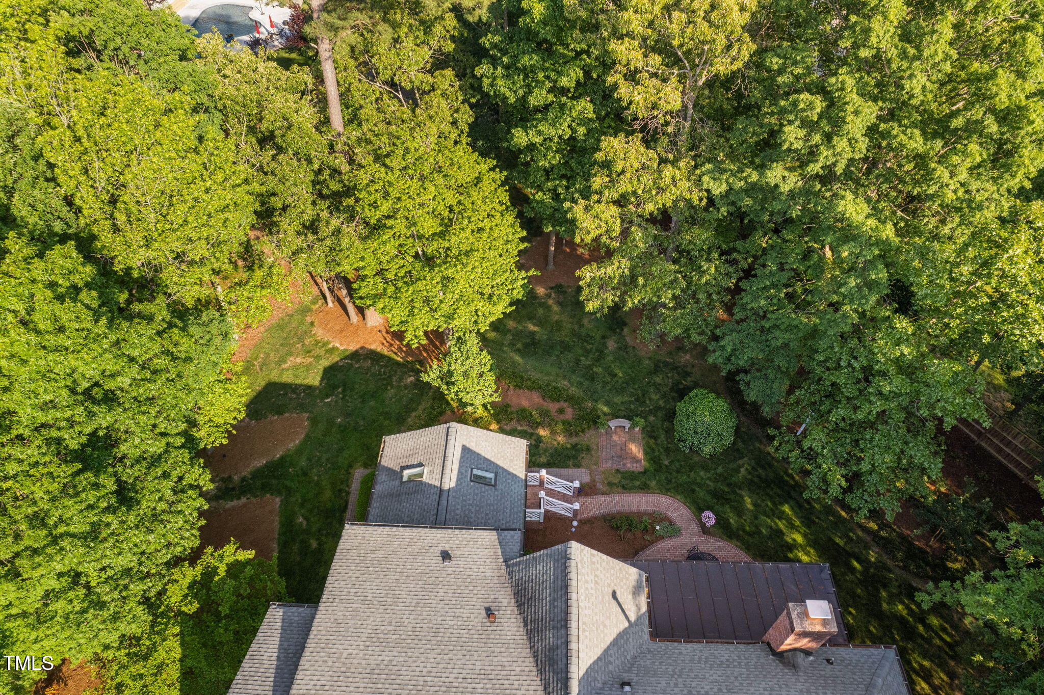 106 Clendenen Court