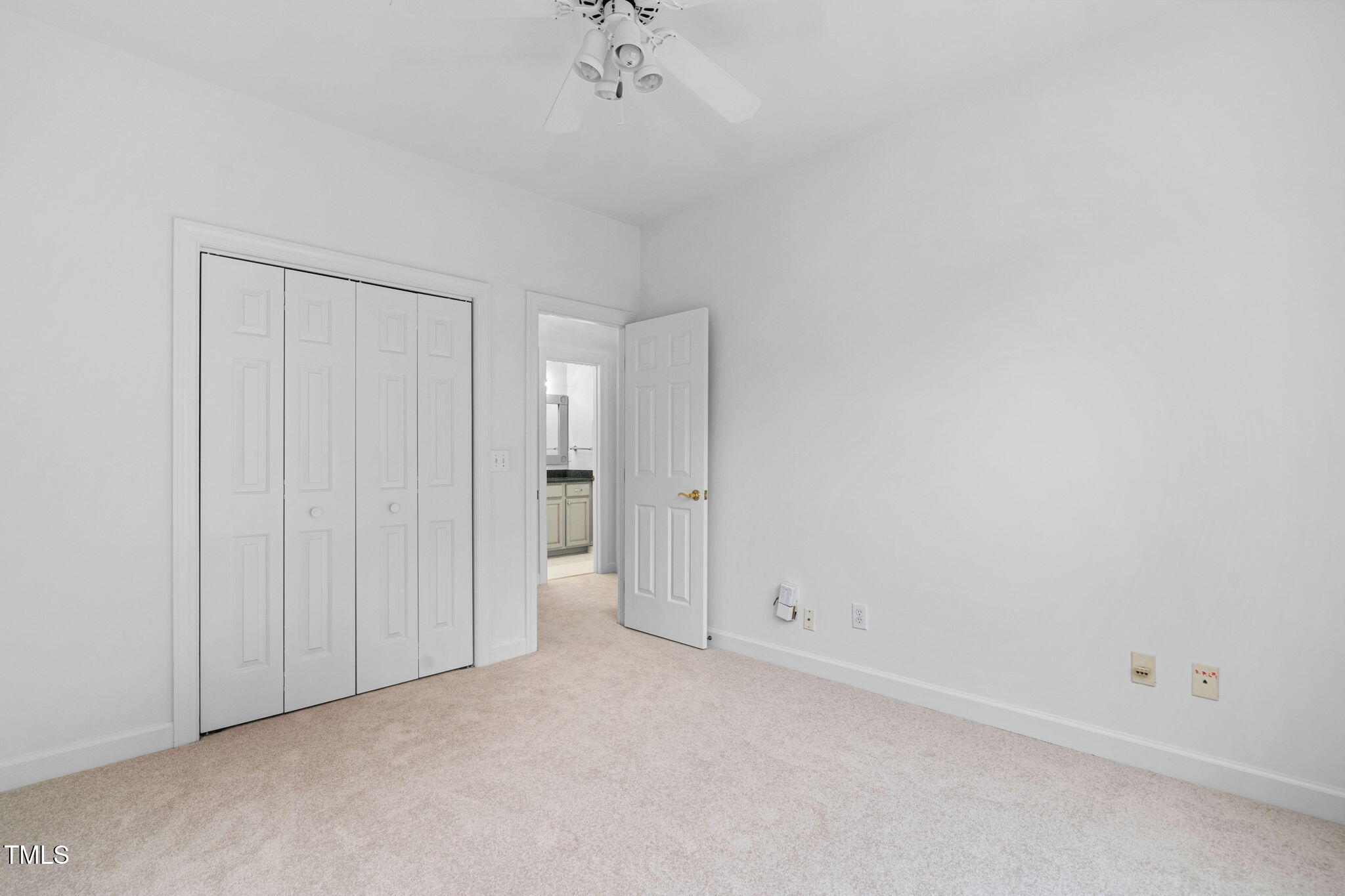 101 Deerwalk Court