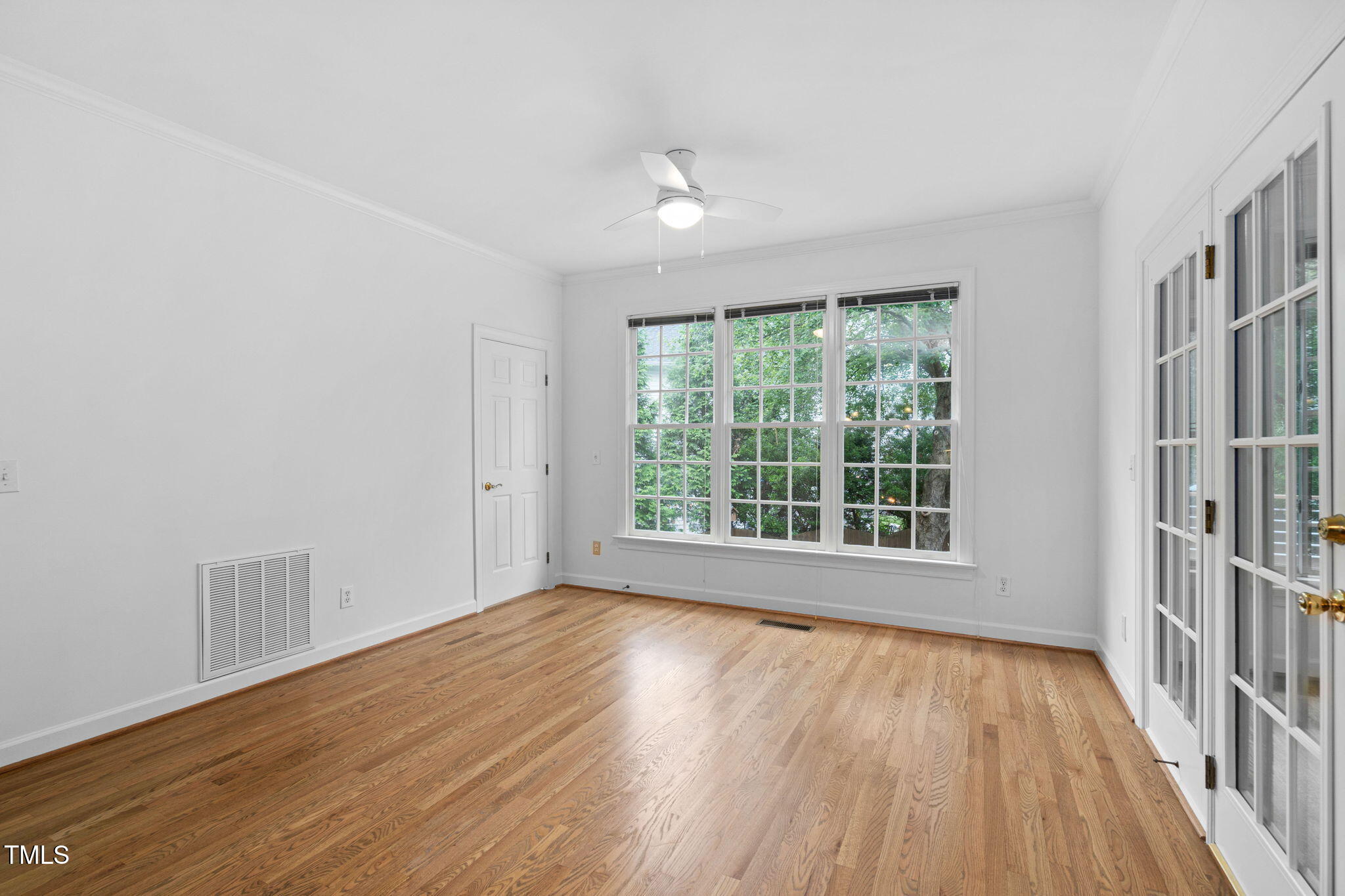 101 Deerwalk Court