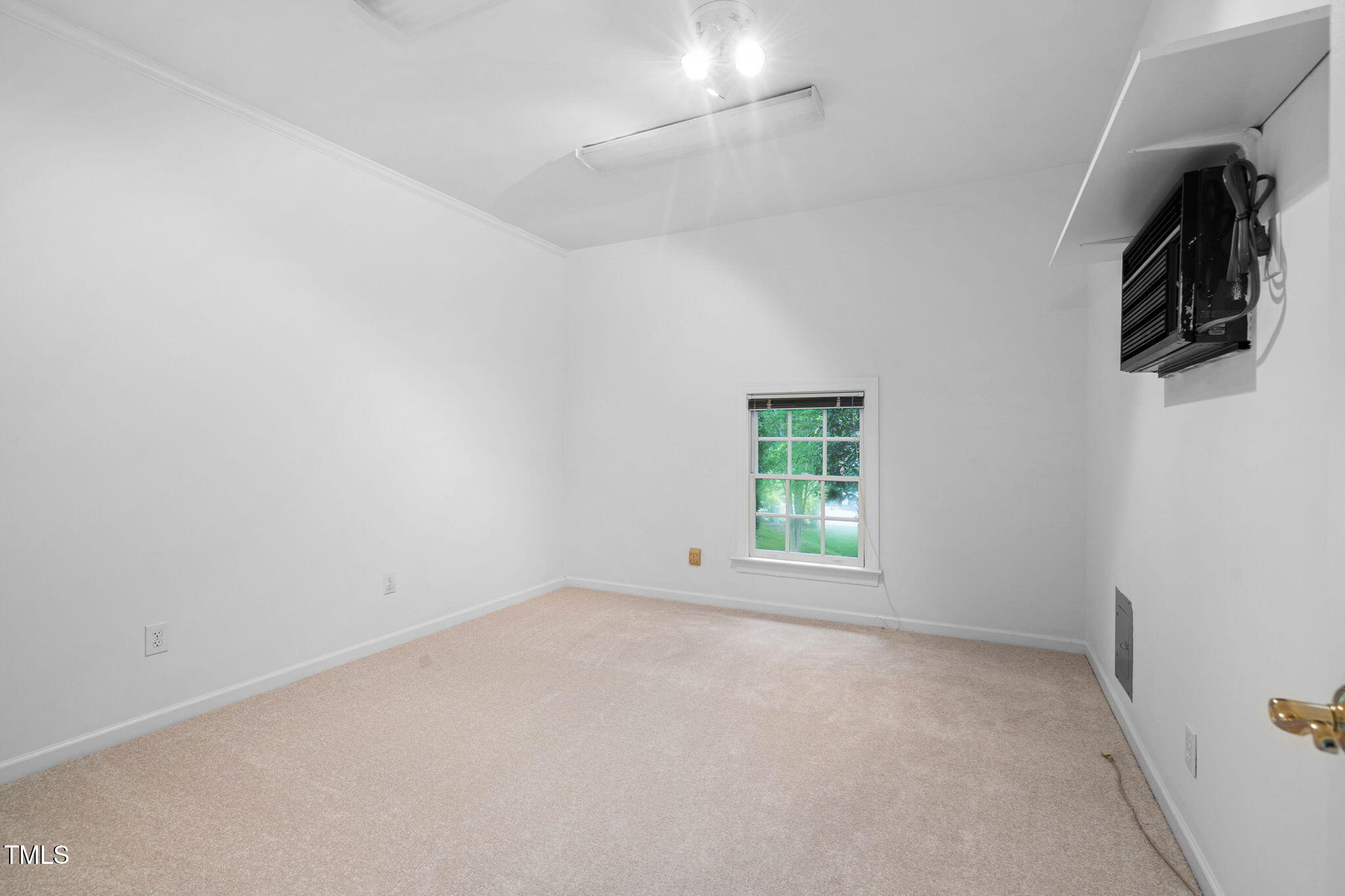 101 Deerwalk Court