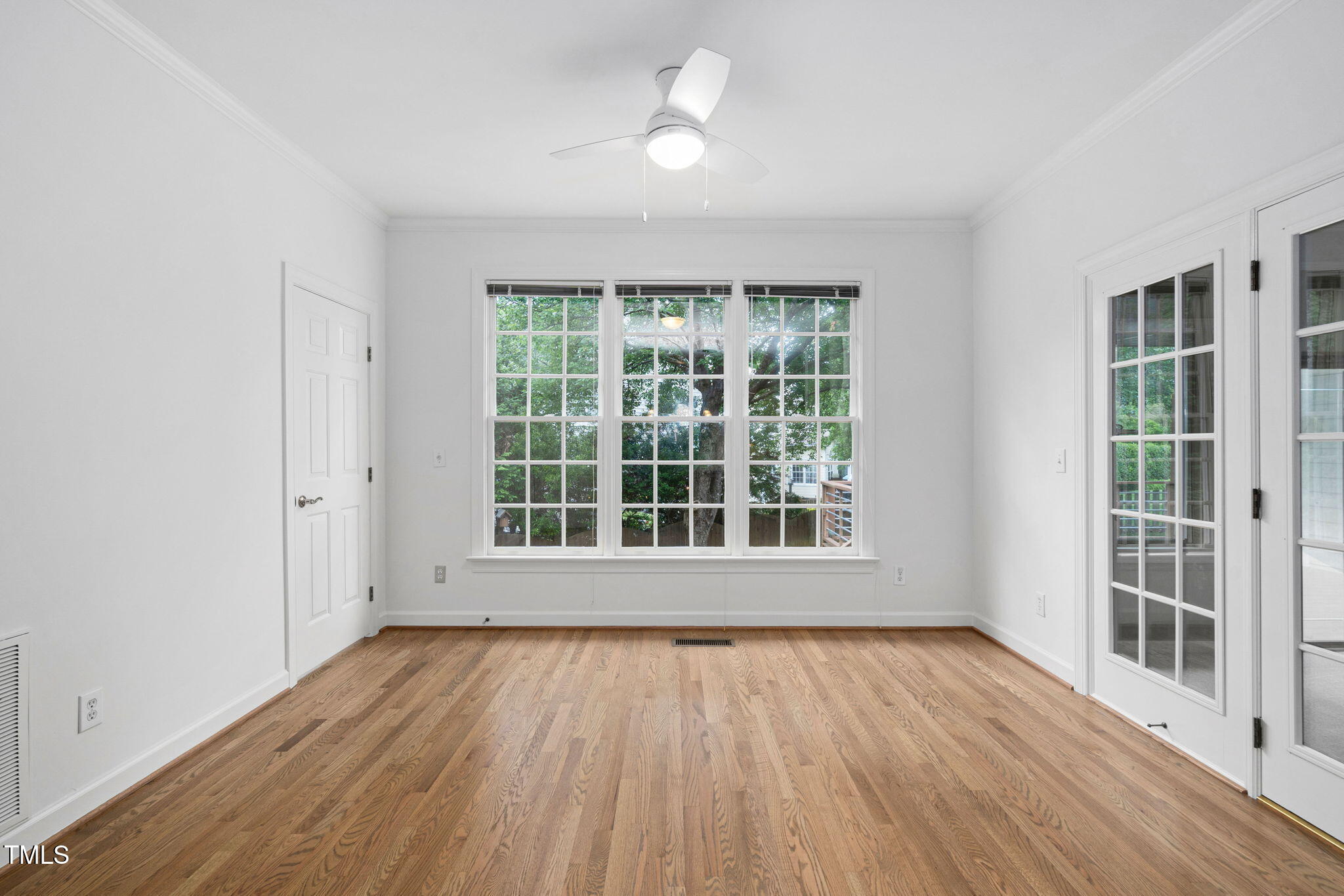 101 Deerwalk Court