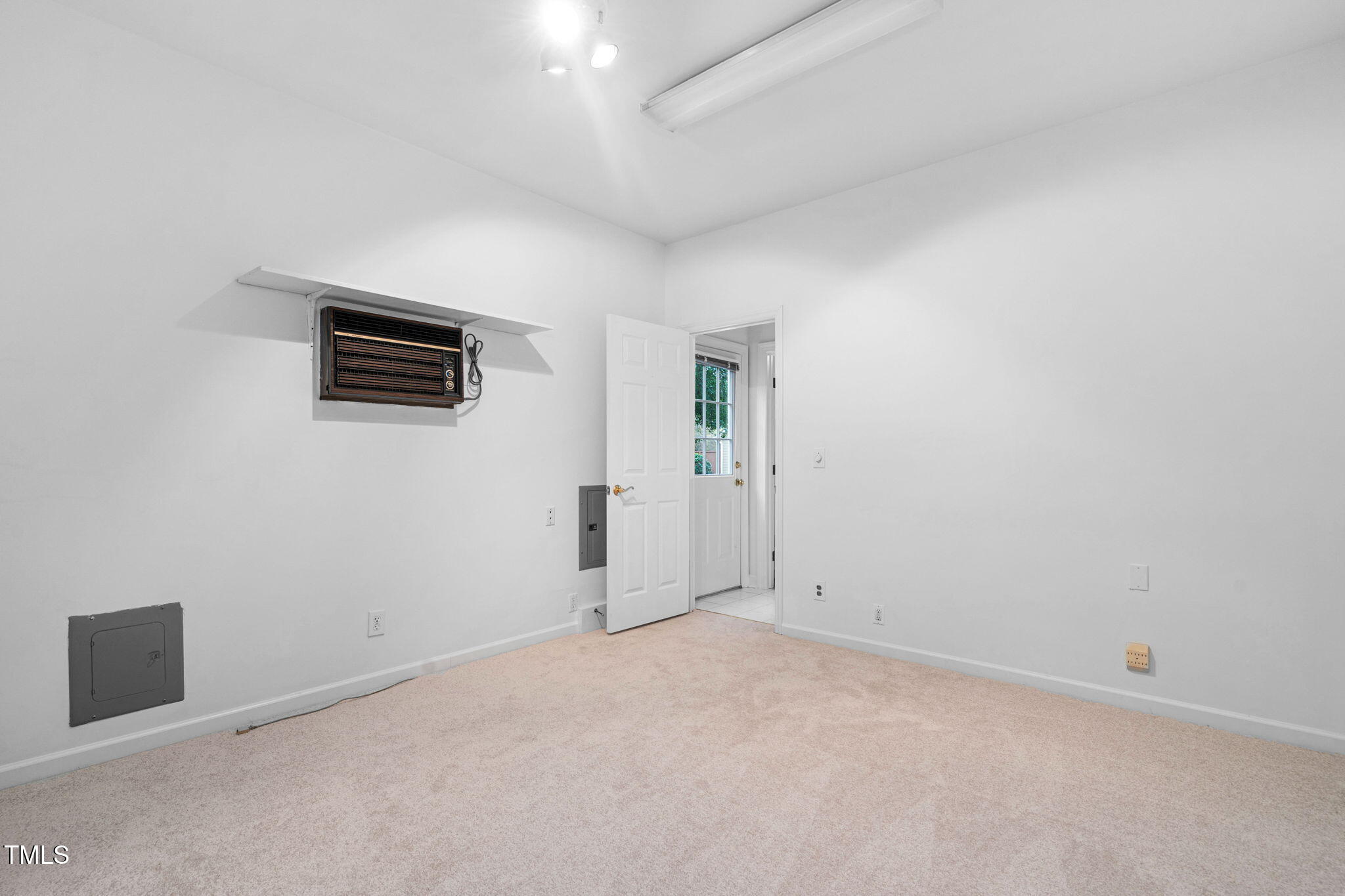 101 Deerwalk Court