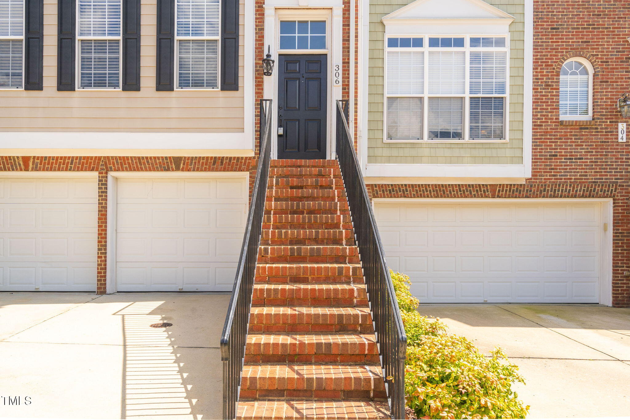 306 Kirkeenan Circle
