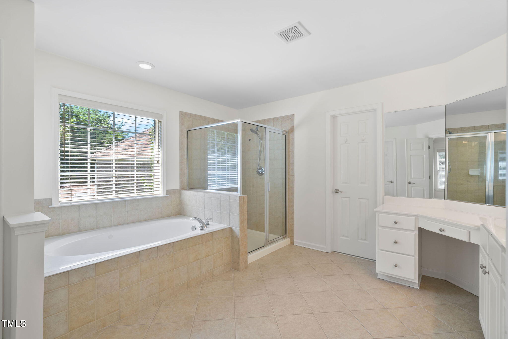 108 Lawnwood Court