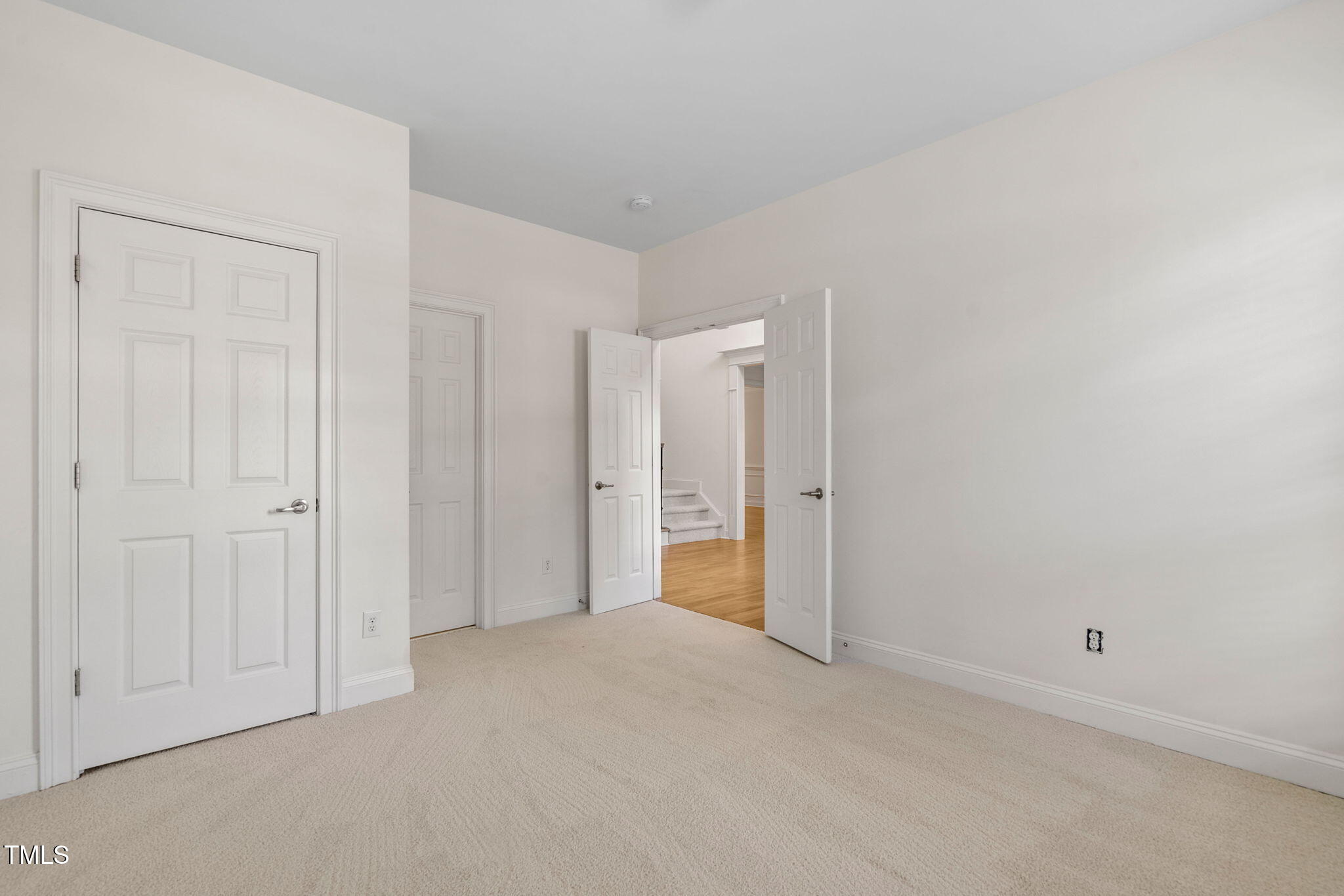 108 Lawnwood Court