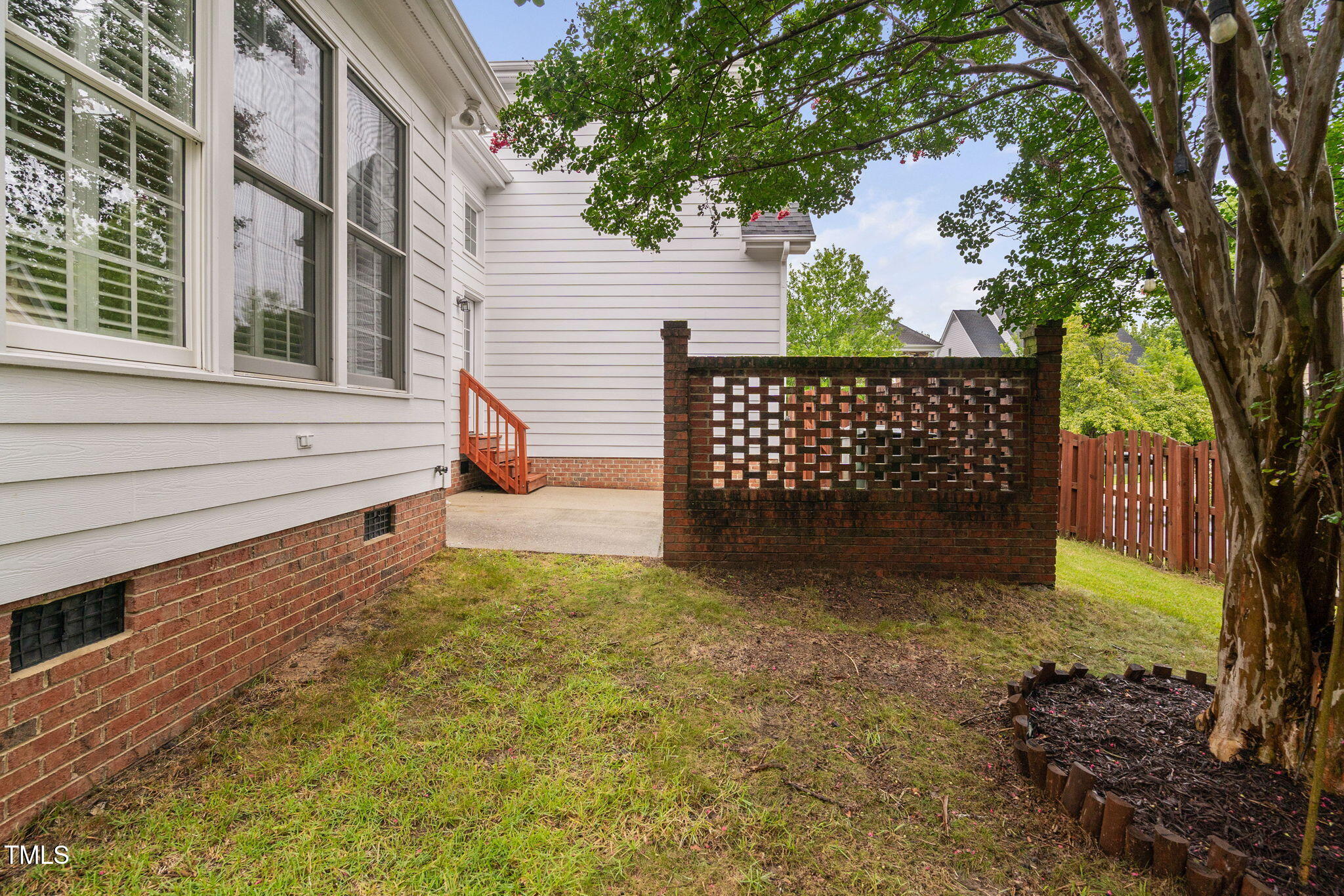 111 Laurel Wreath Lane