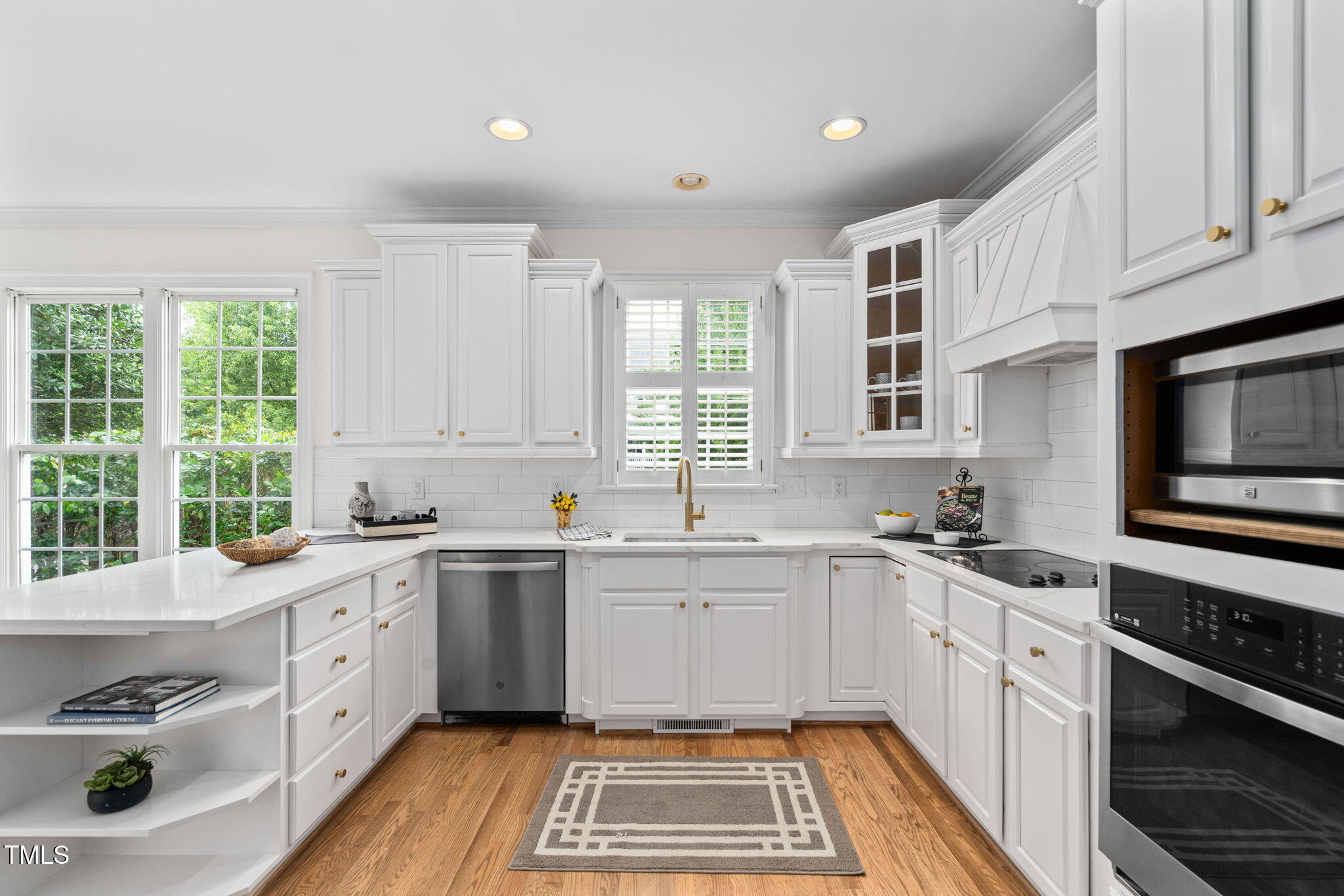 111 Laurel Wreath Lane