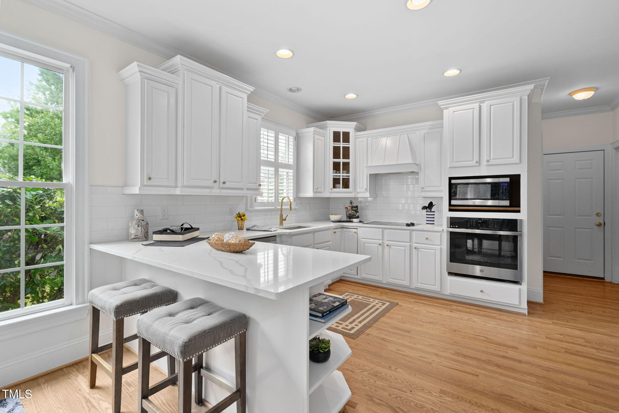 111 Laurel Wreath Lane