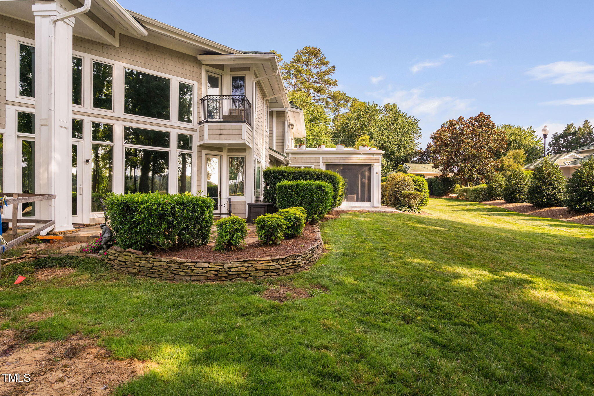 915 Crabtree Crossing Parkway